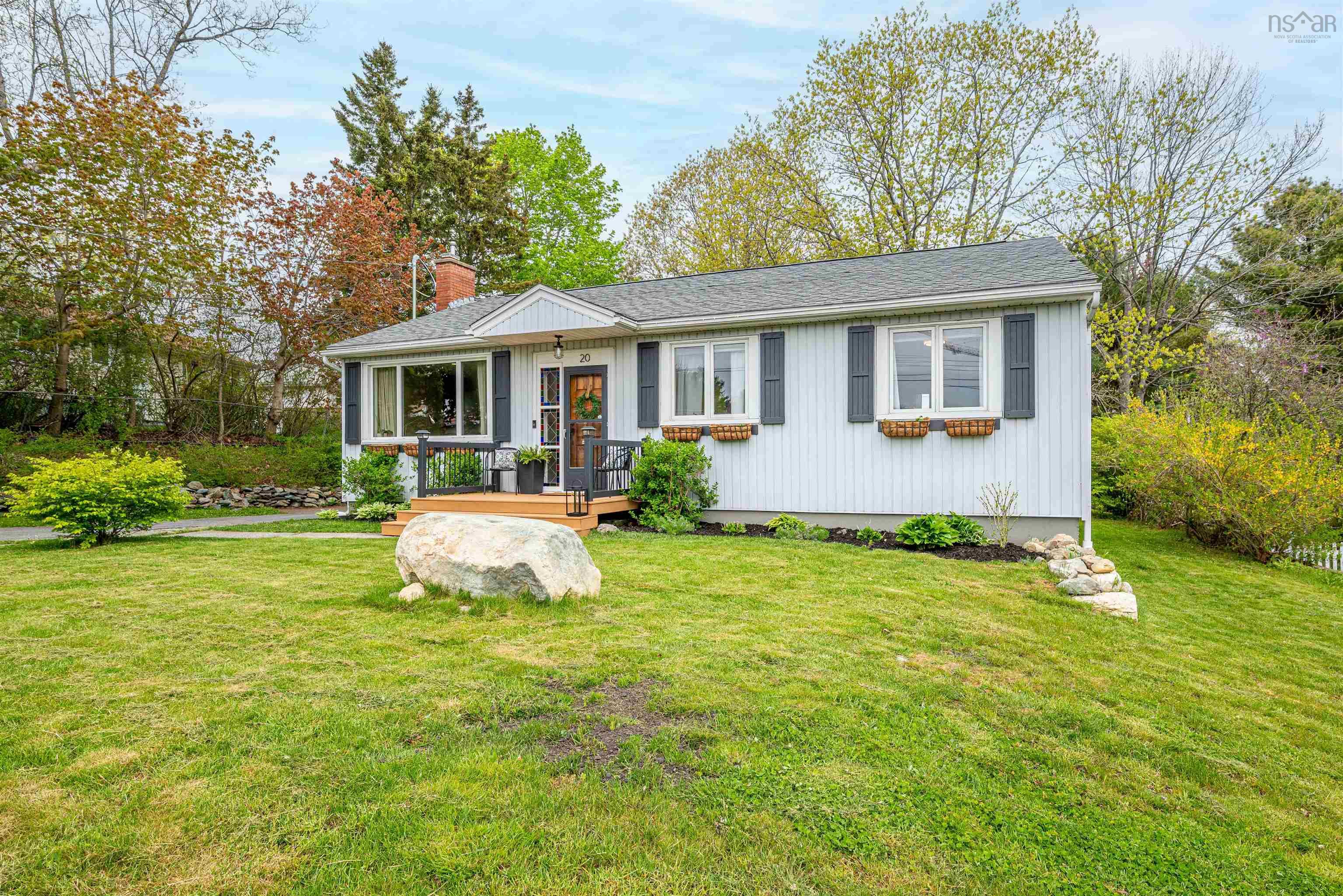 $519,900.00: 20 Day Avenue, Dartmouth