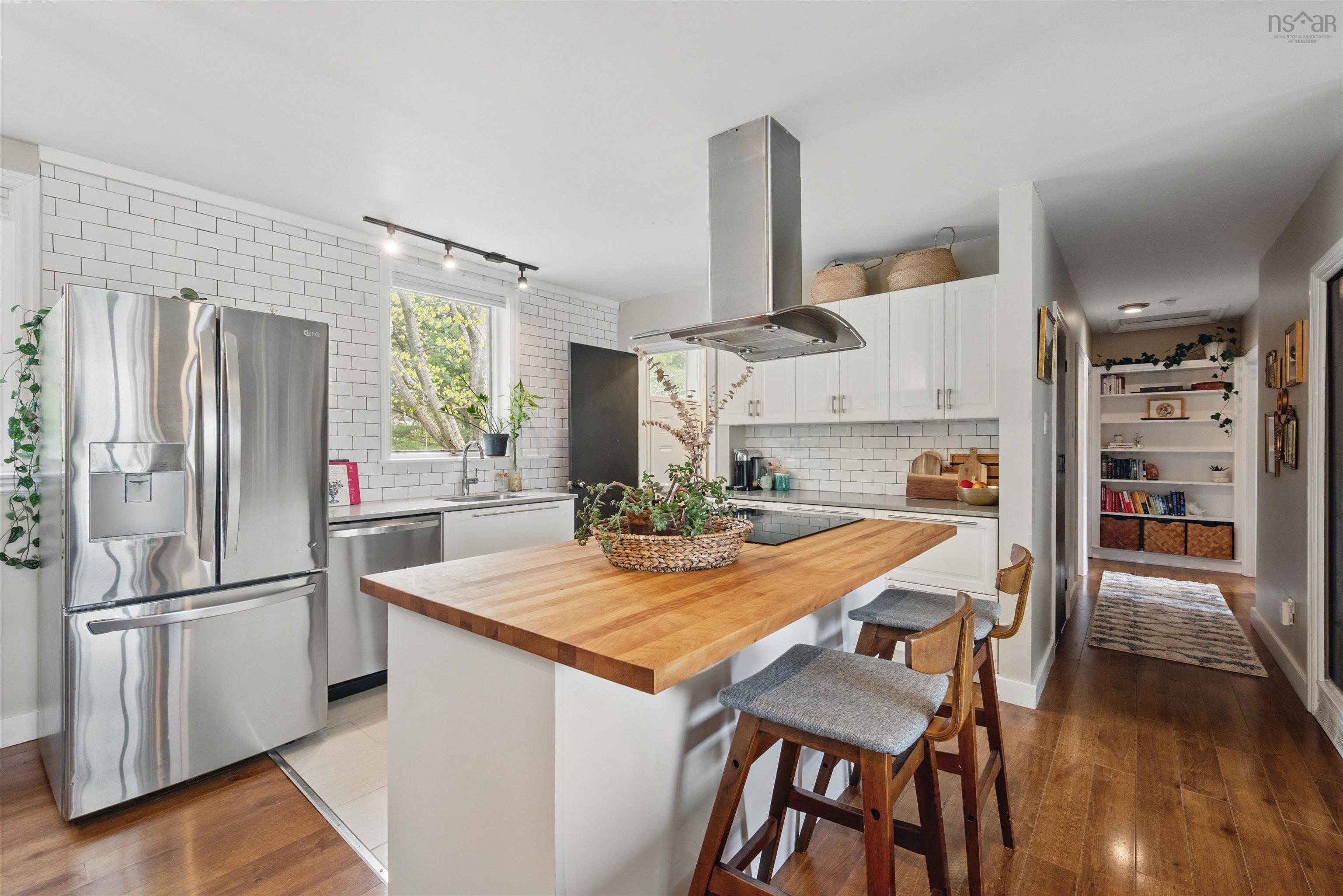 $519,900.00: 20 Day Avenue, Dartmouth