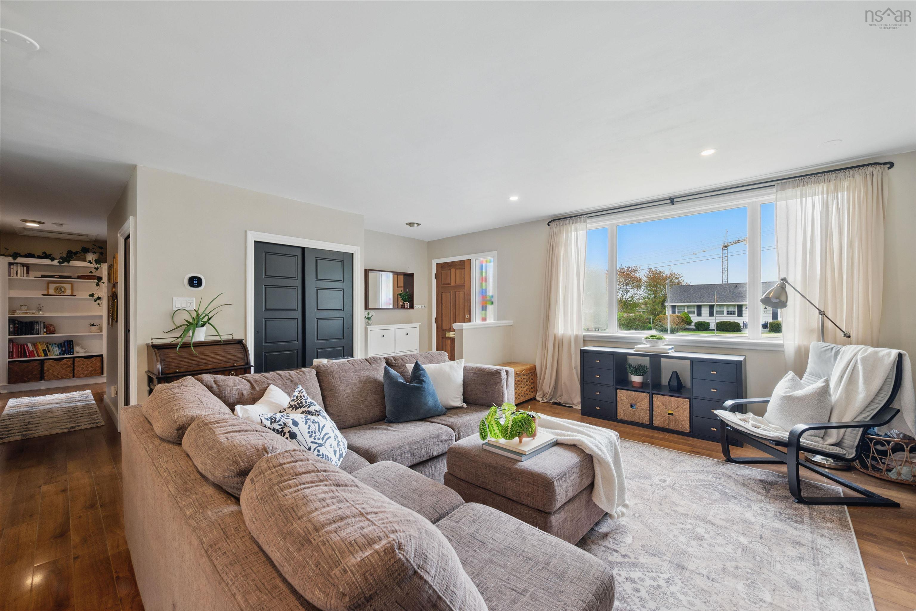 $519,900.00: 20 Day Avenue, Dartmouth