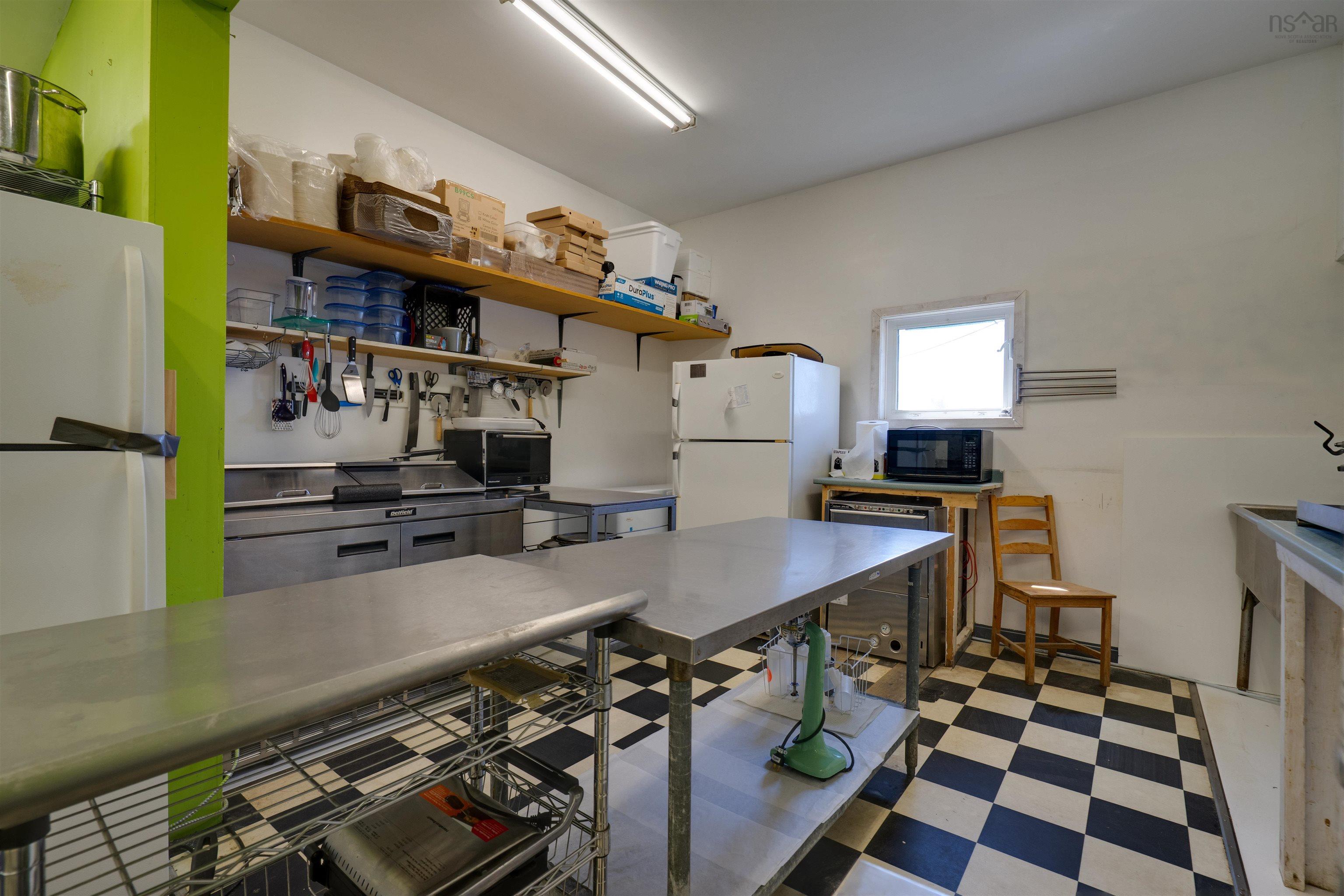 $360,000.00: 15 Highway 217, Freeport