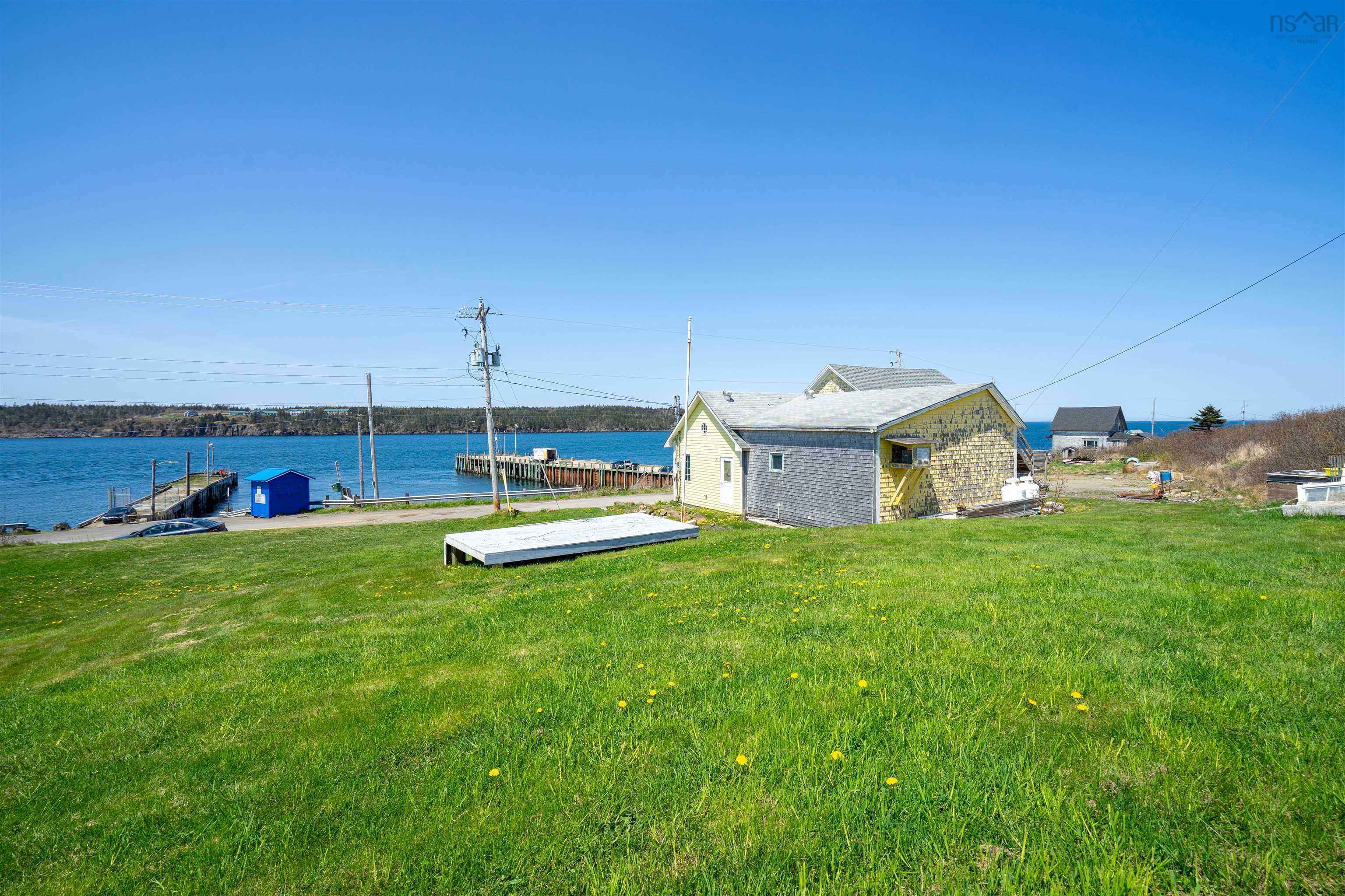 $360,000.00: 15 Highway 217, Freeport