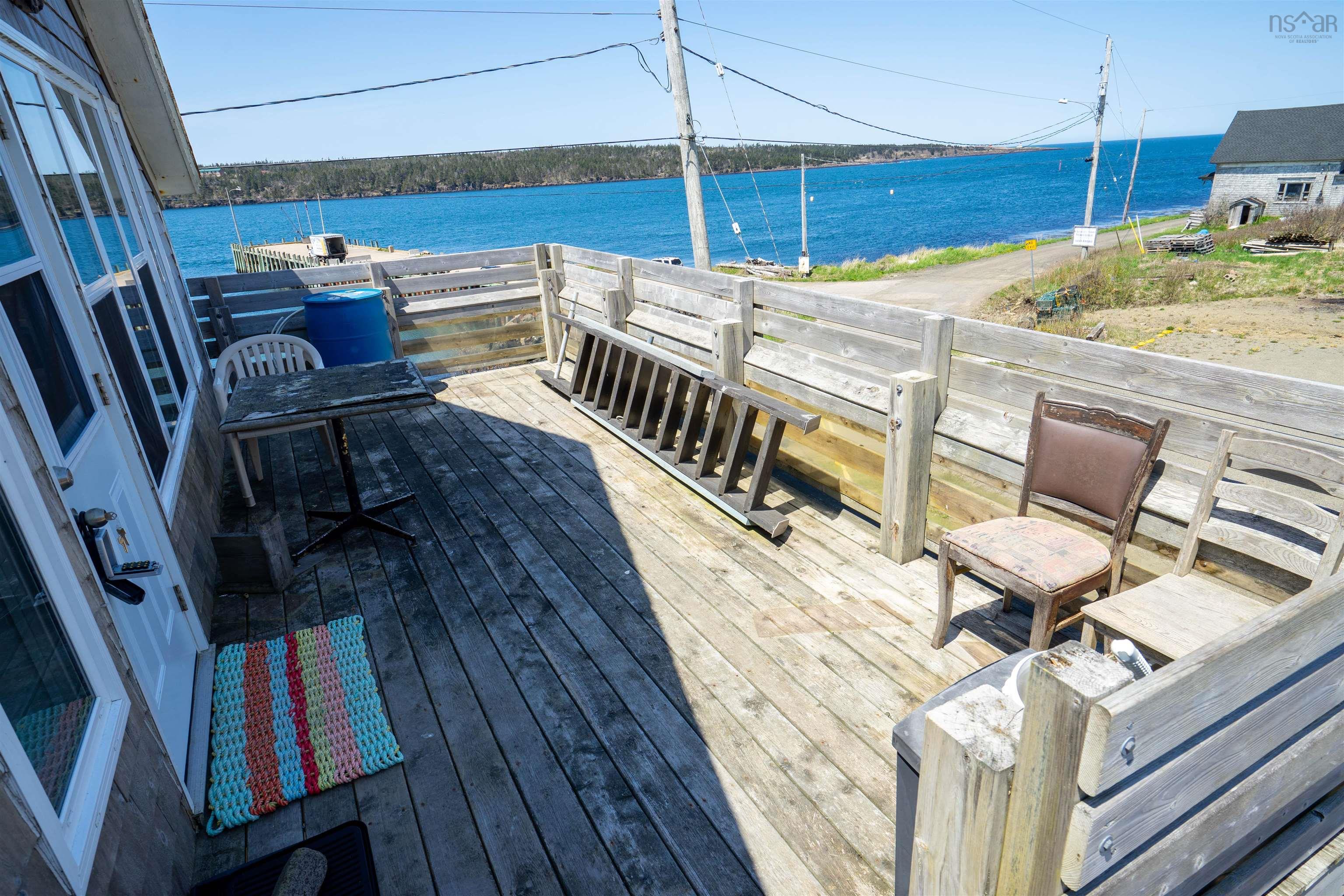 $360,000.00: 15 Highway 217, Freeport