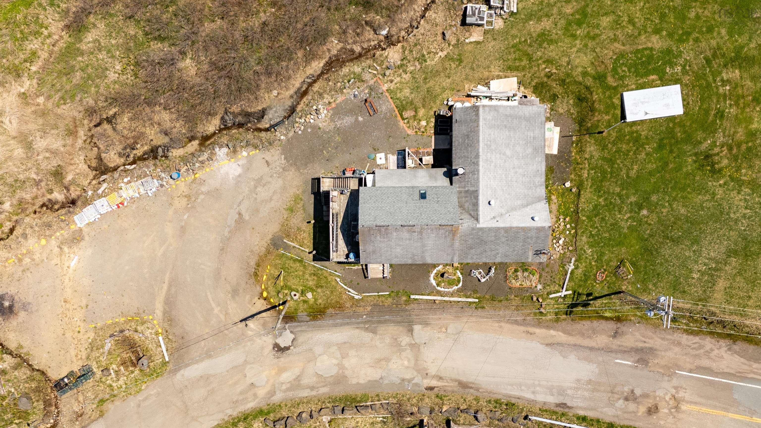 $360,000.00: 15 Highway 217, Freeport