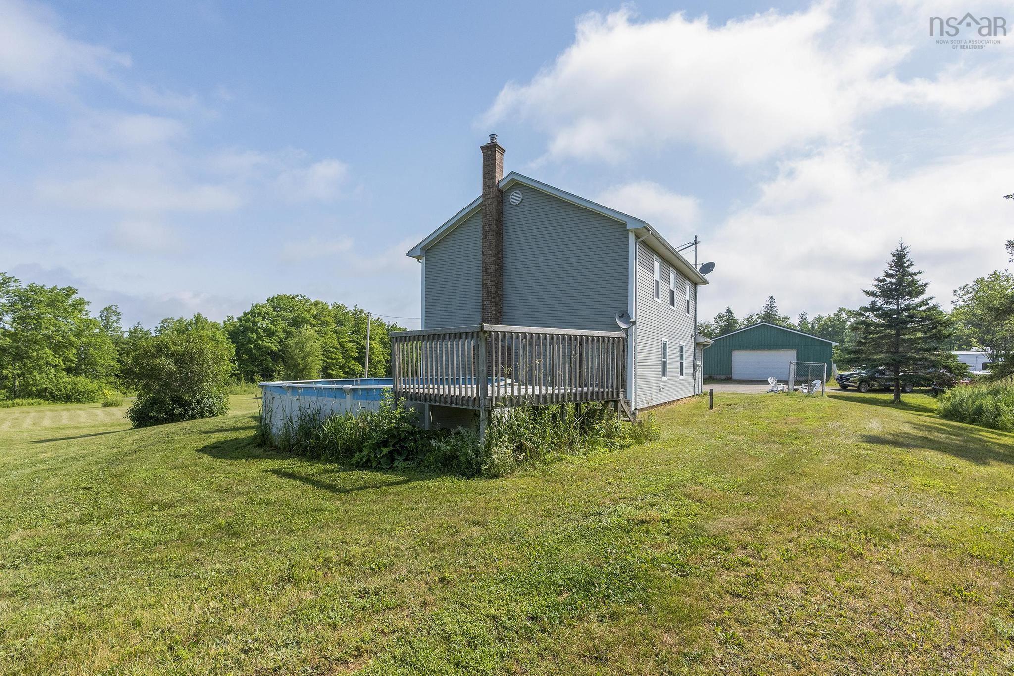 $625,000.00: 3404 Brow of Mountain Road, West Black Rock