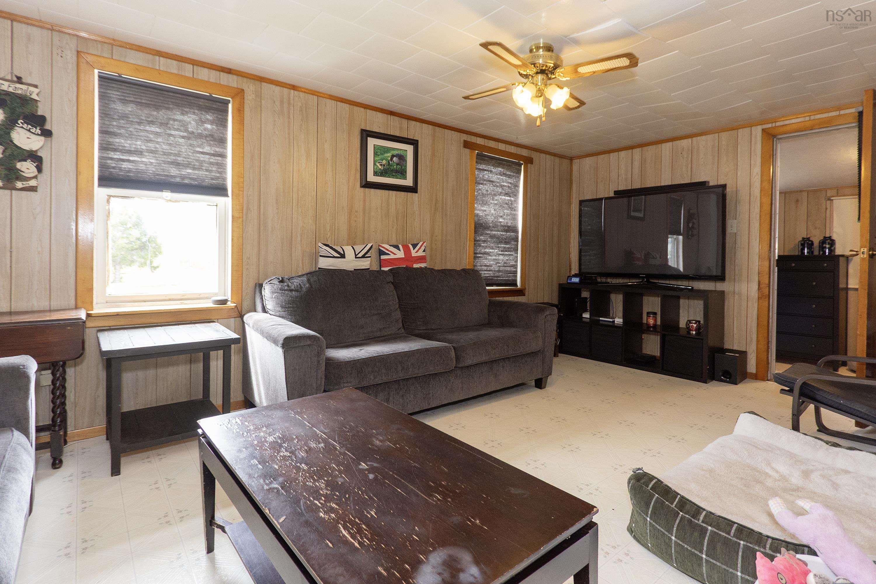 $179,900.00: 527 Pit Road, River Hebert