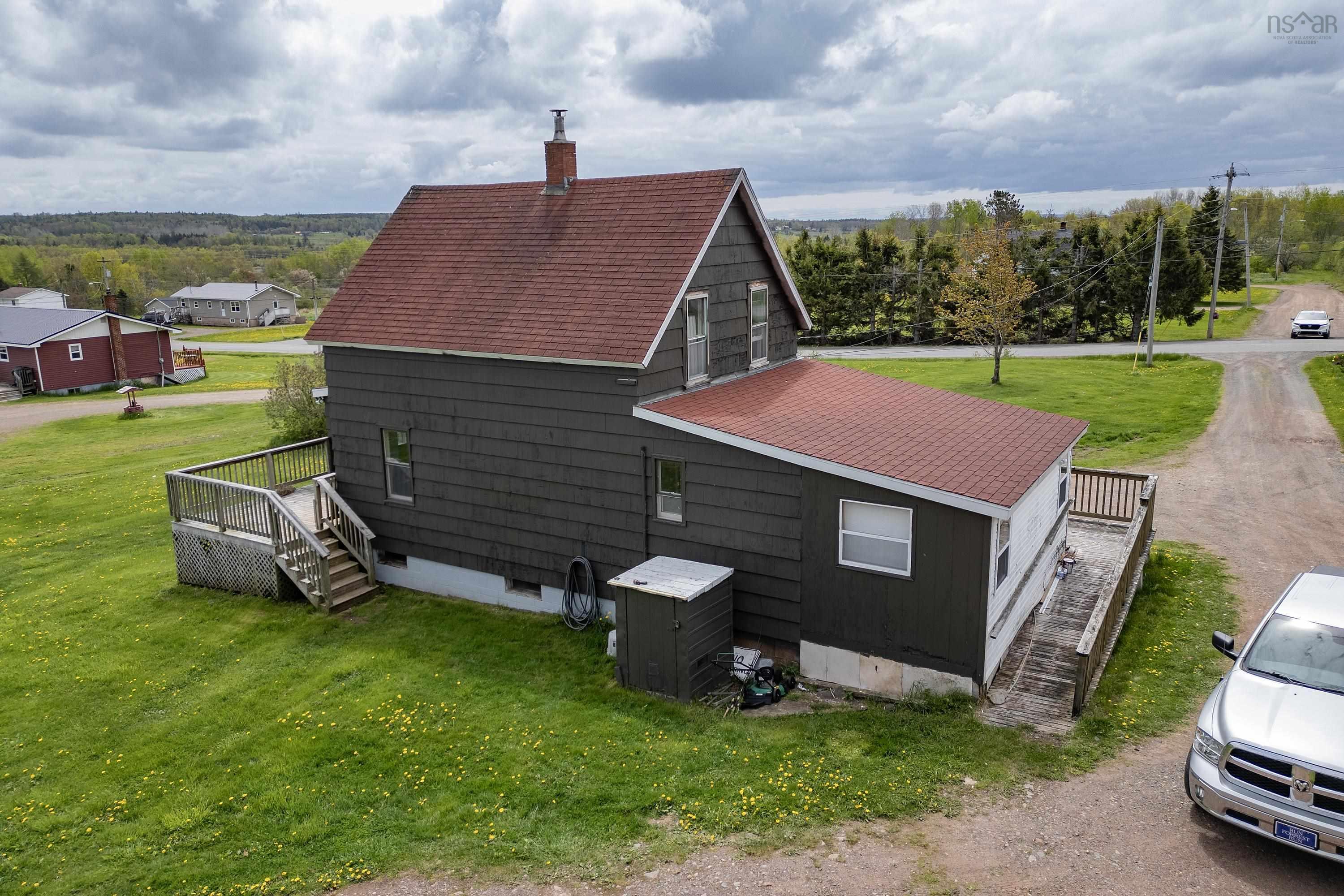 $179,900.00: 527 Pit Road, River Hebert