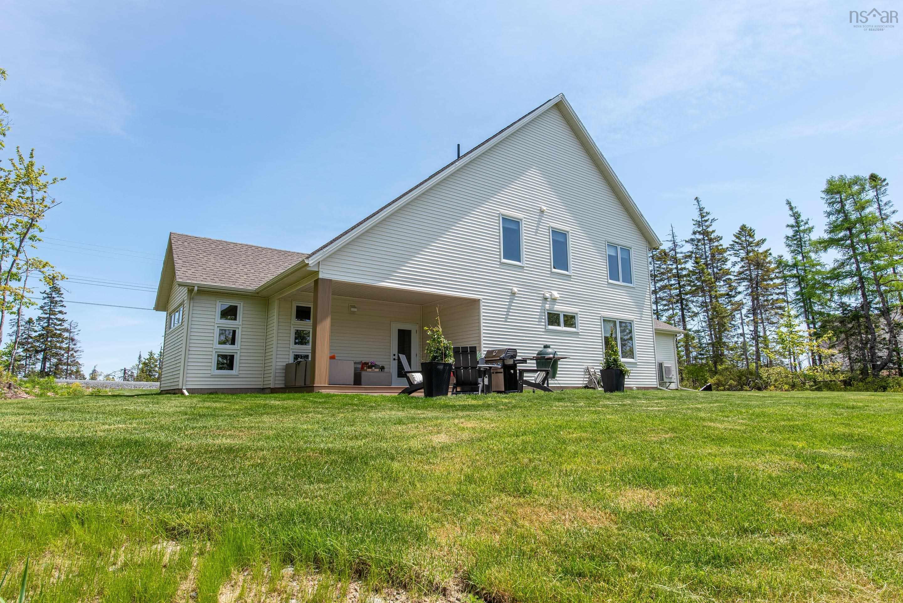 1169 Fleetwood Drive, Fall River, NS (MLS 202512042)
