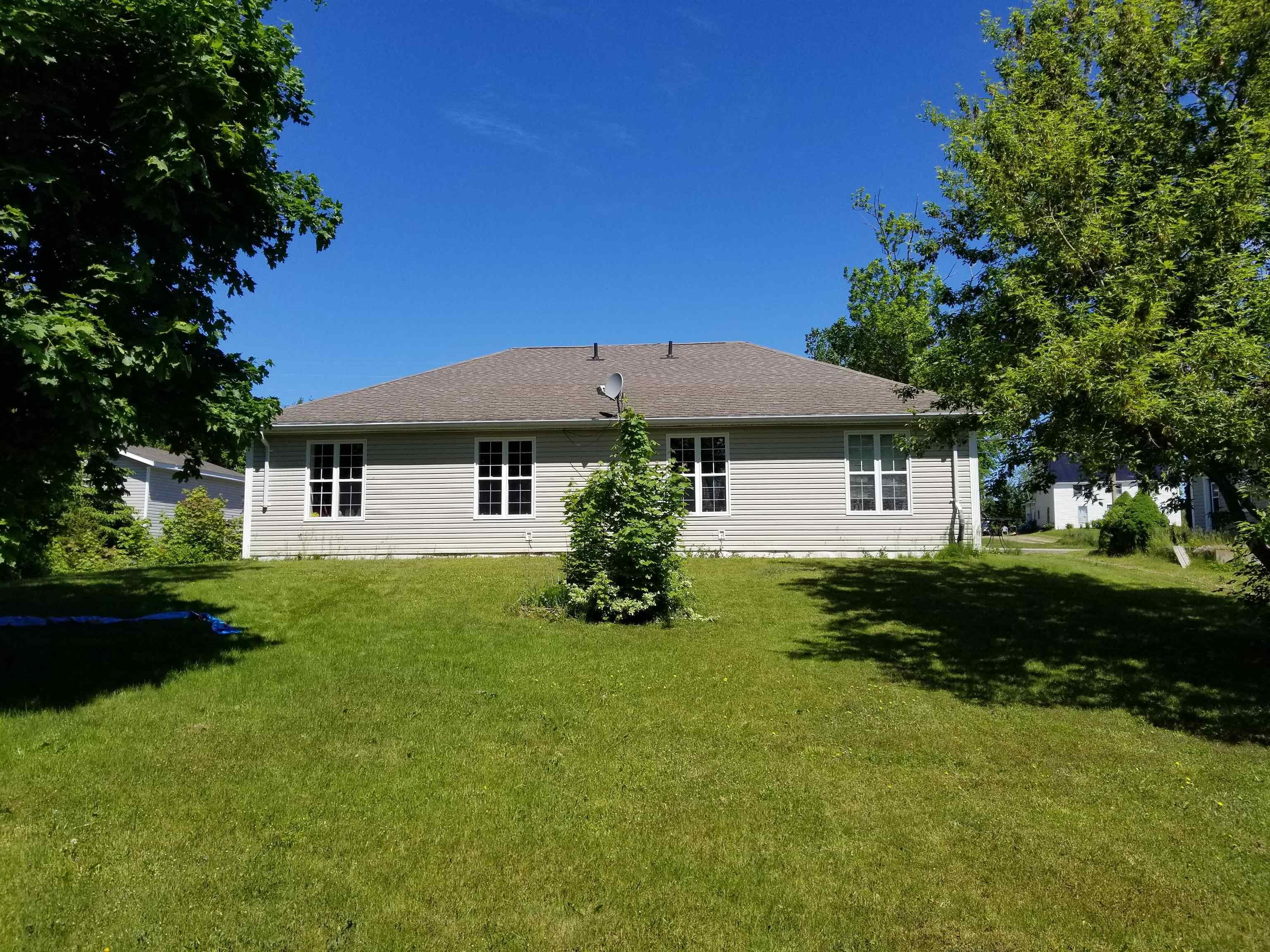 $485,000.00: 9618 Highway 221, Canning