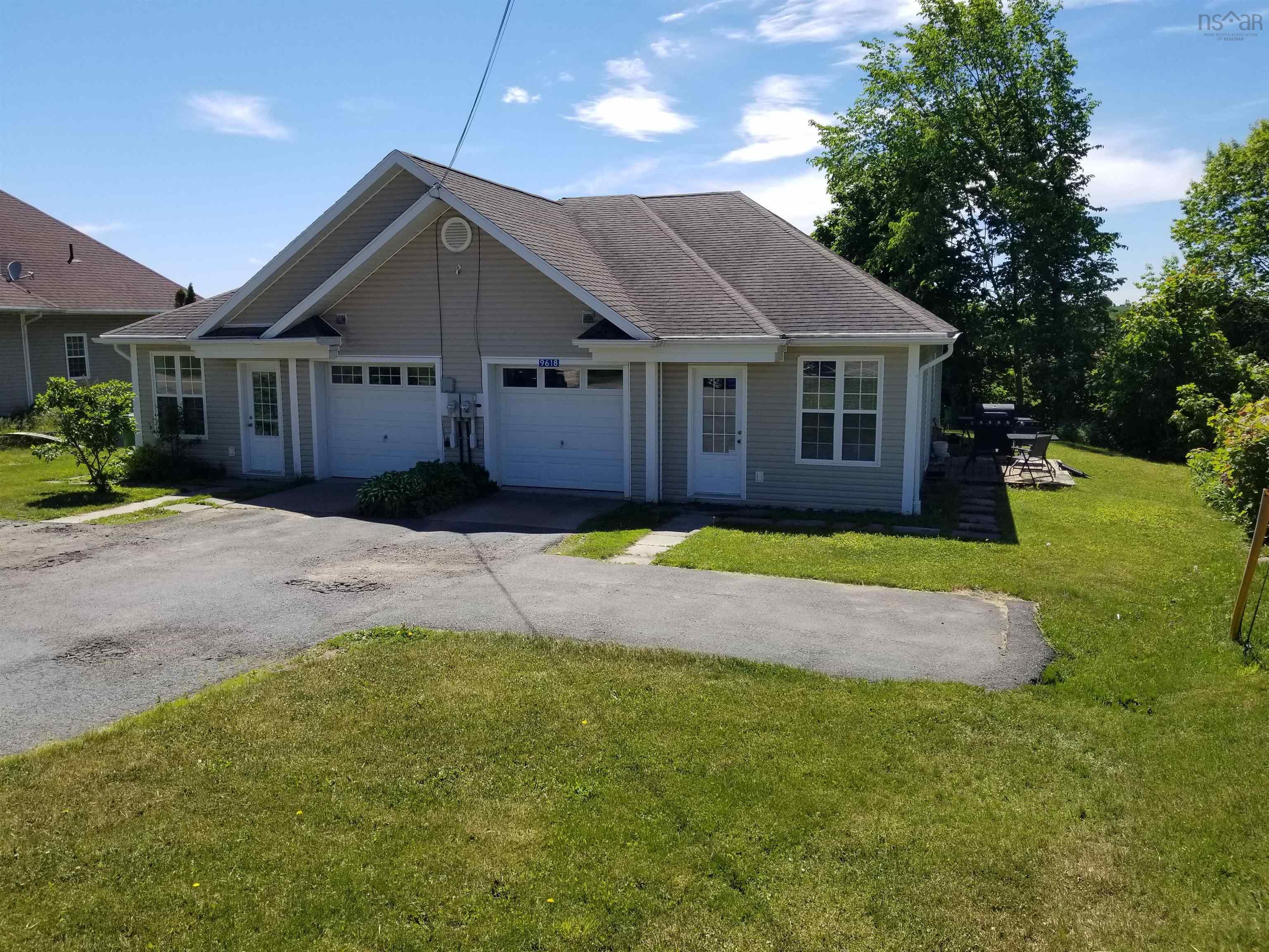 $485,000.00: 9618 Highway 221, Canning
