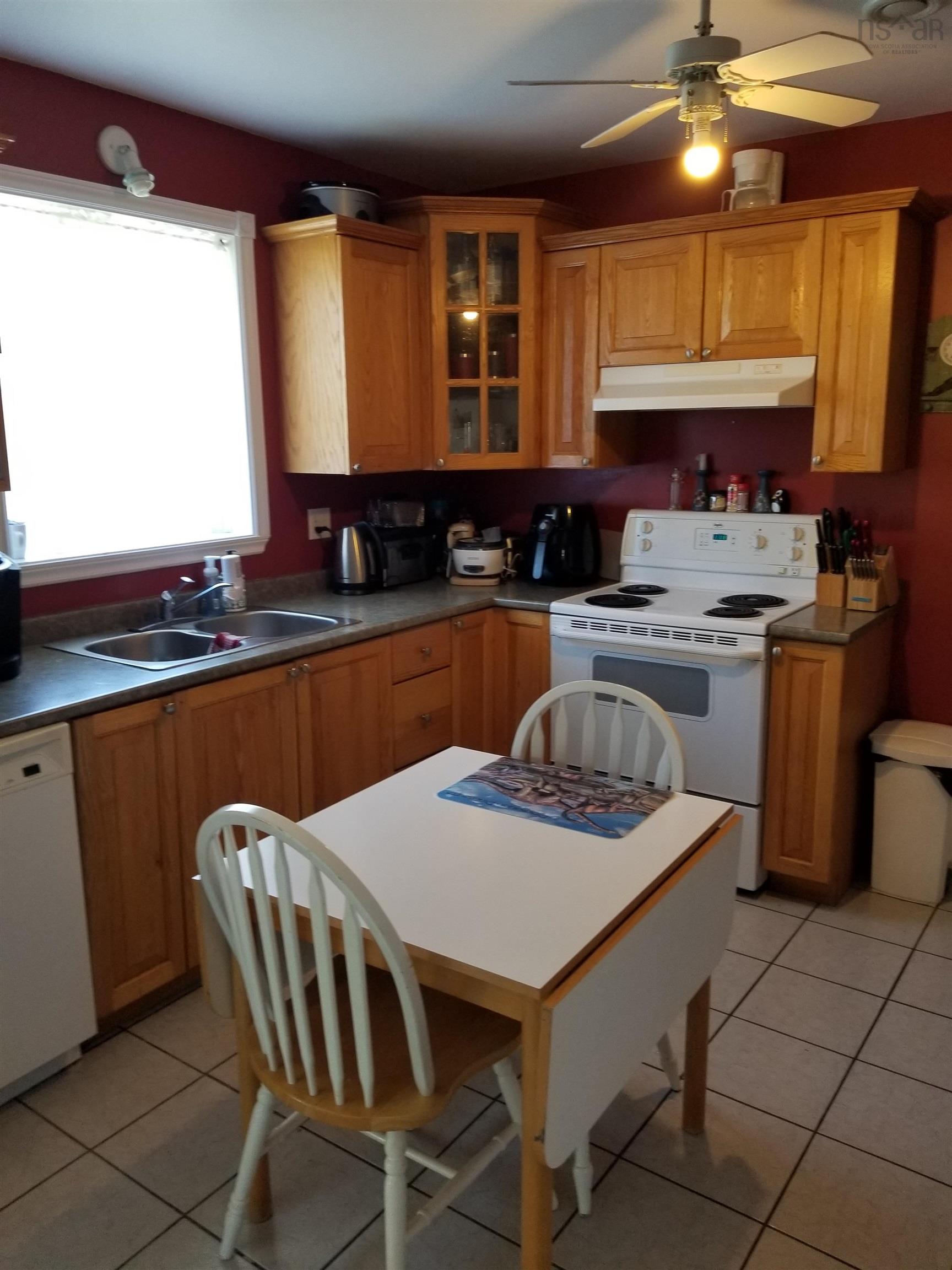 $485,000.00: 9618 Highway 221, Canning