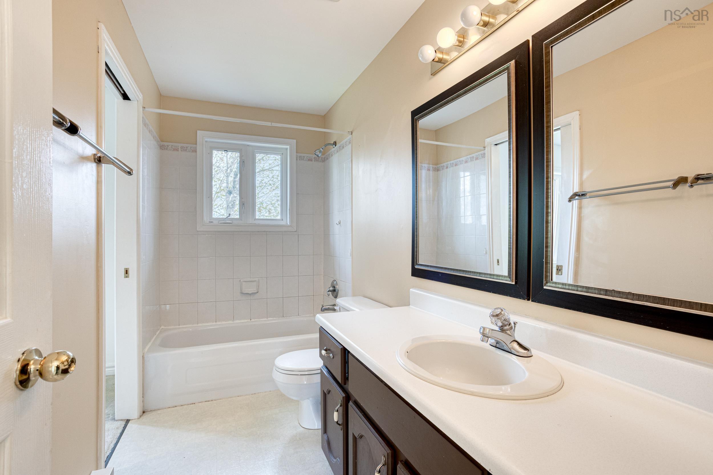$575,000.00: 34 Old Birch Road, Dartmouth