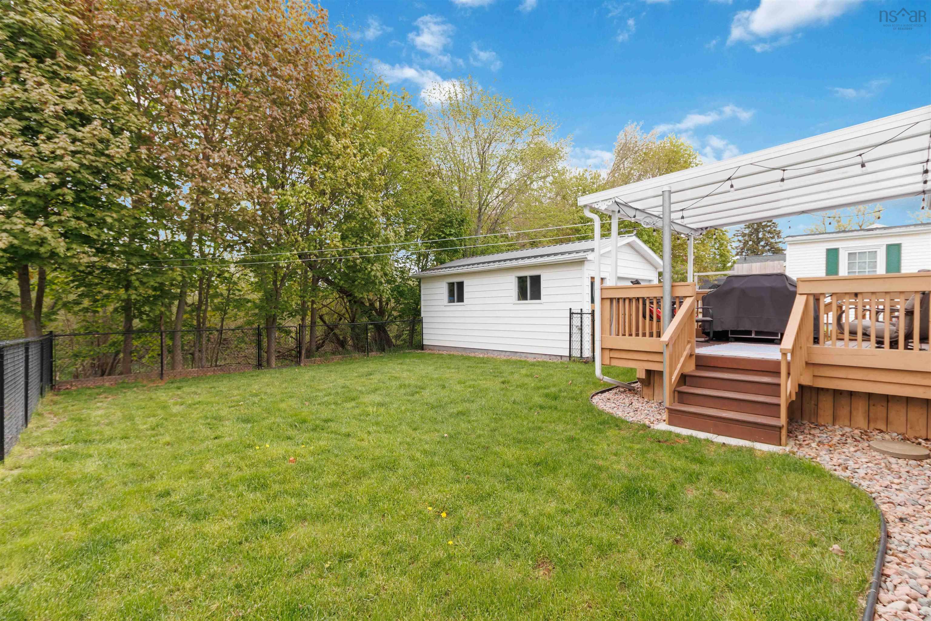 $369,900.00: 21 Hayward Court, Truro