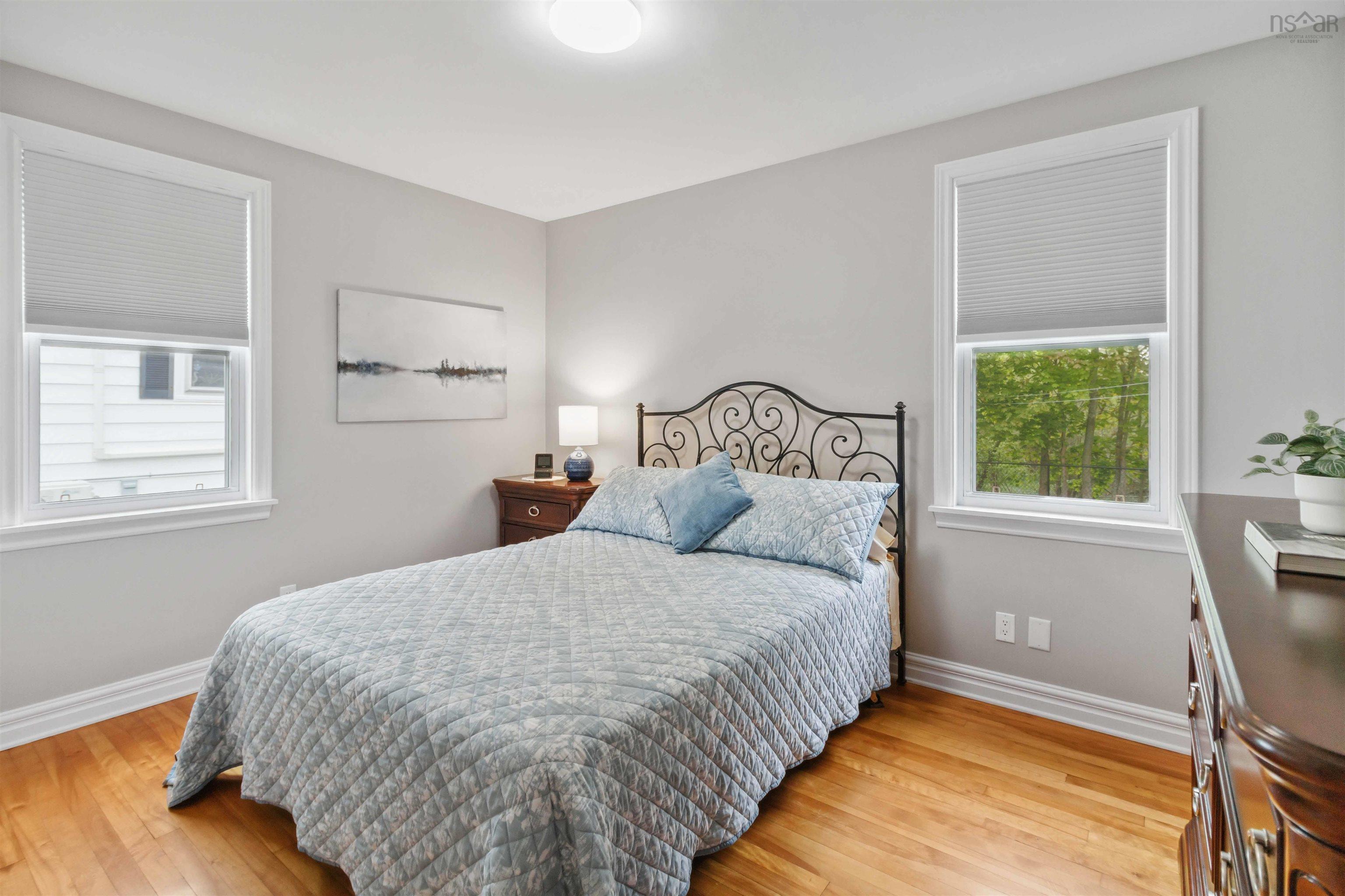 $369,900.00: 21 Hayward Court, Truro