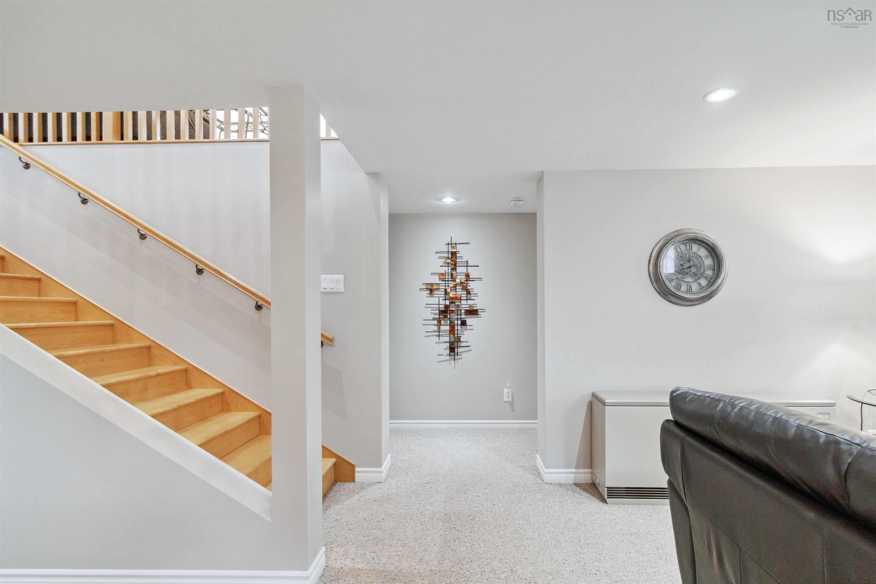 $369,900.00: 21 Hayward Court, Truro