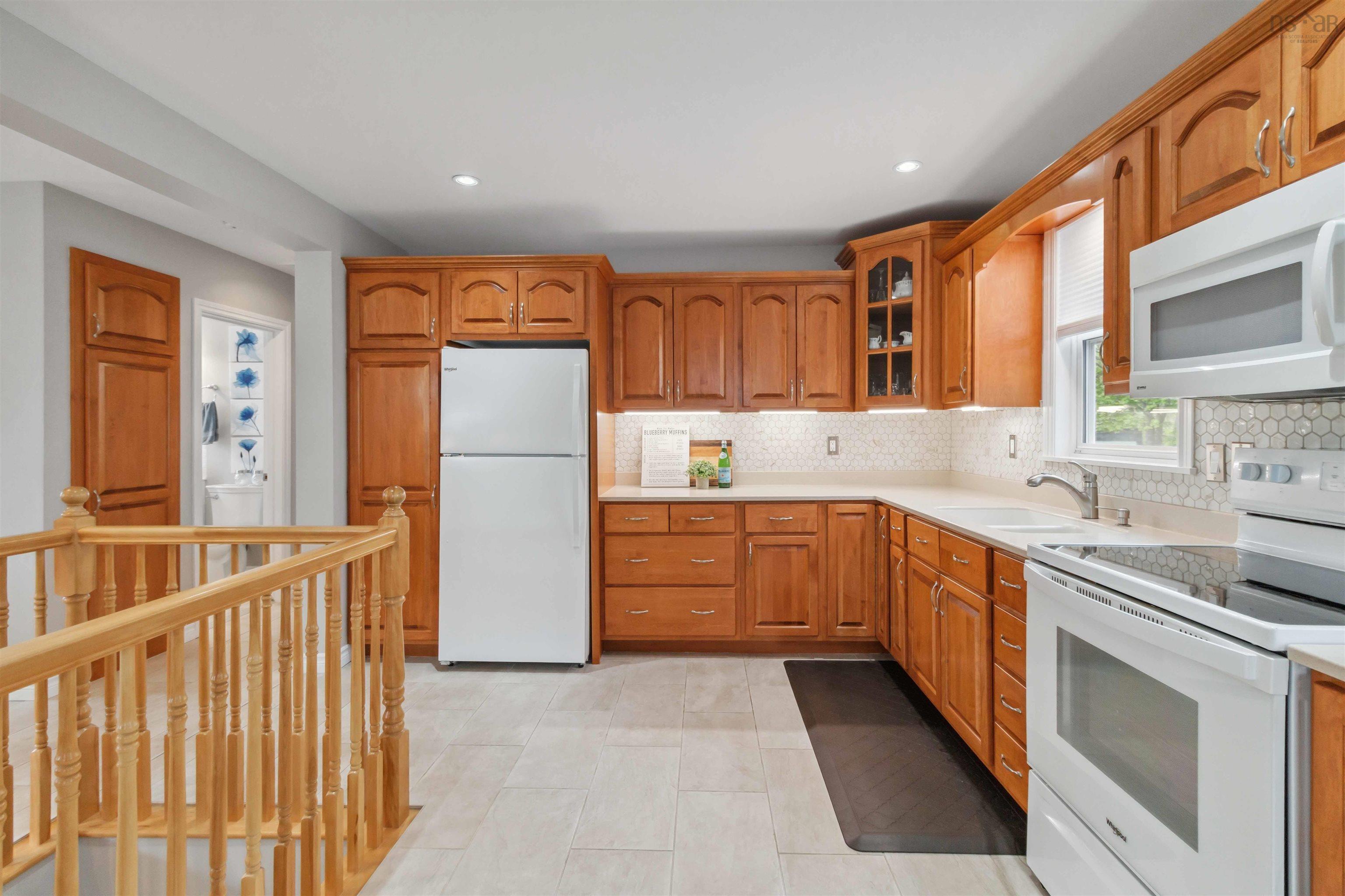 $369,900.00: 21 Hayward Court, Truro