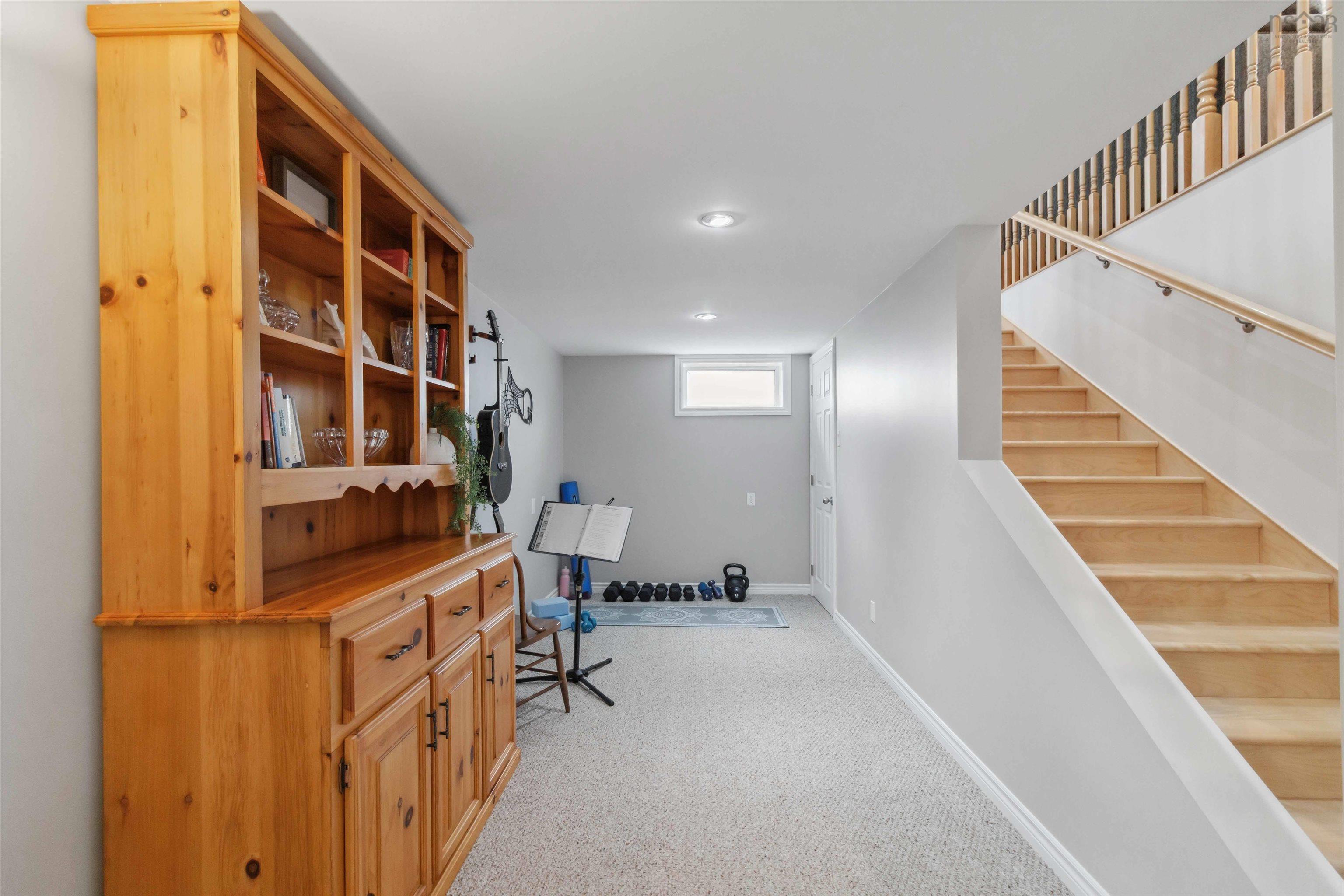 $369,900.00: 21 Hayward Court, Truro