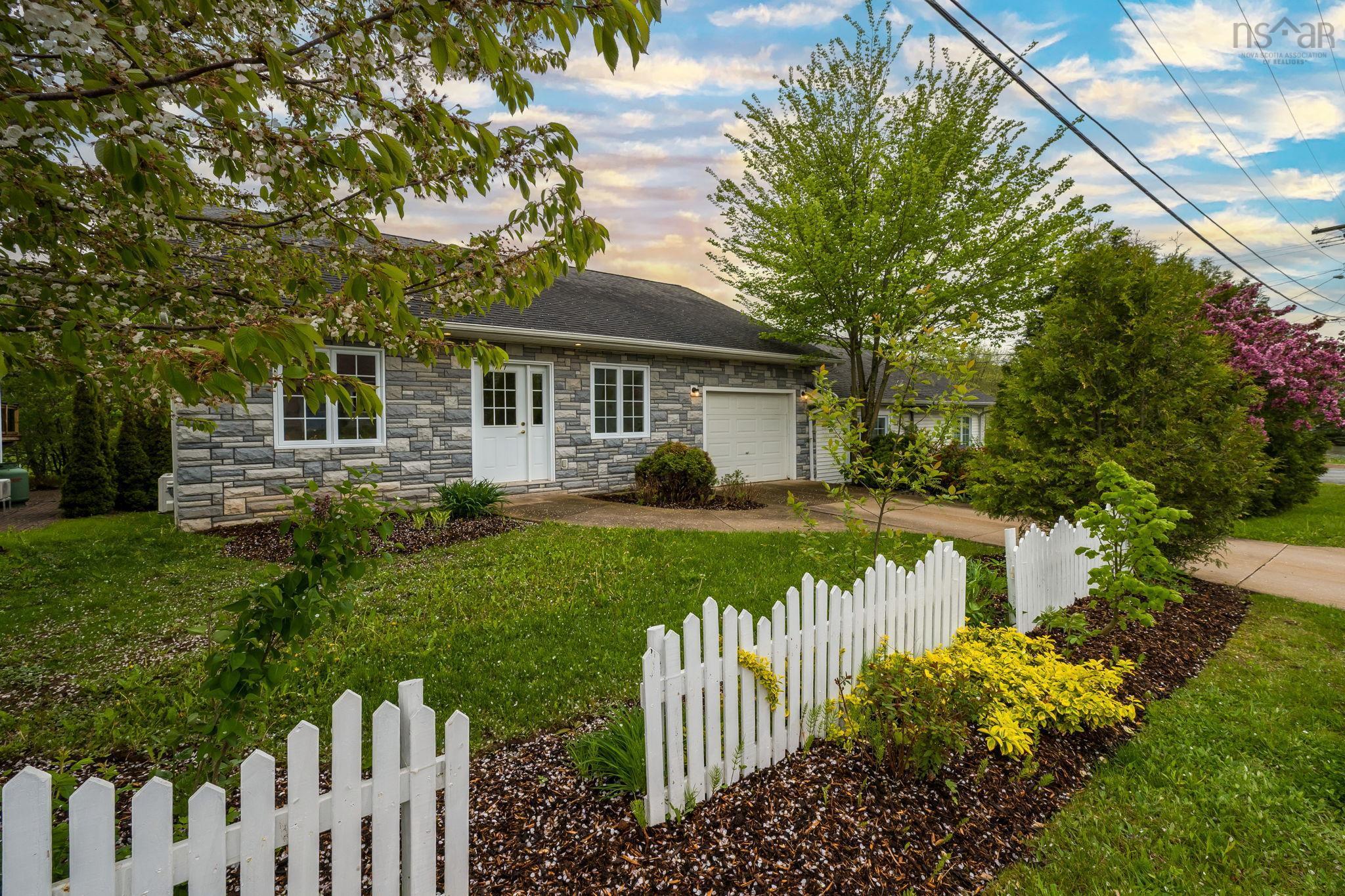 $479,000.00: 111 Marsh Hawk Drive, Wolfville