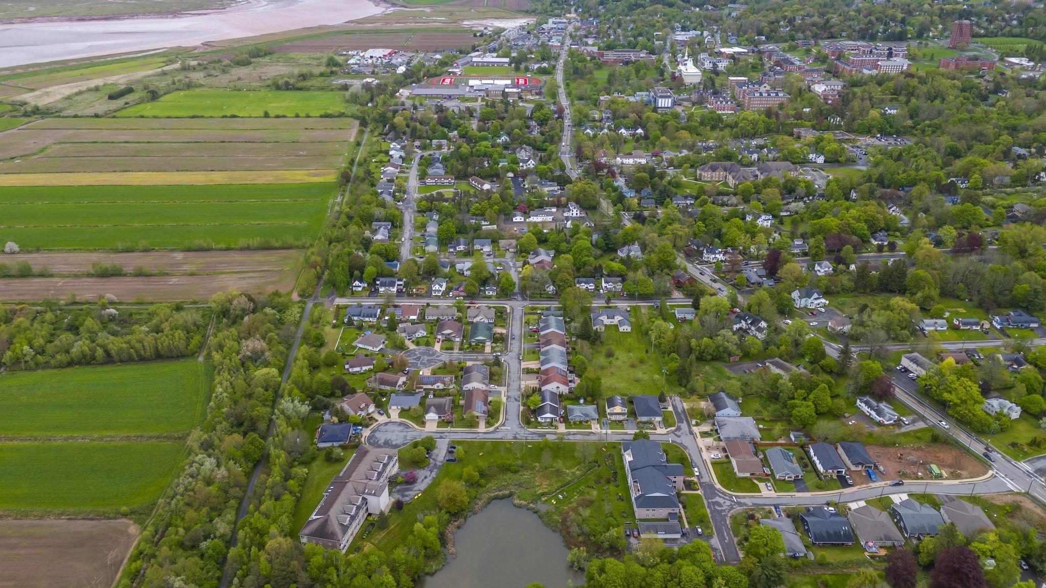 $479,000.00: 111 Marsh Hawk Drive, Wolfville