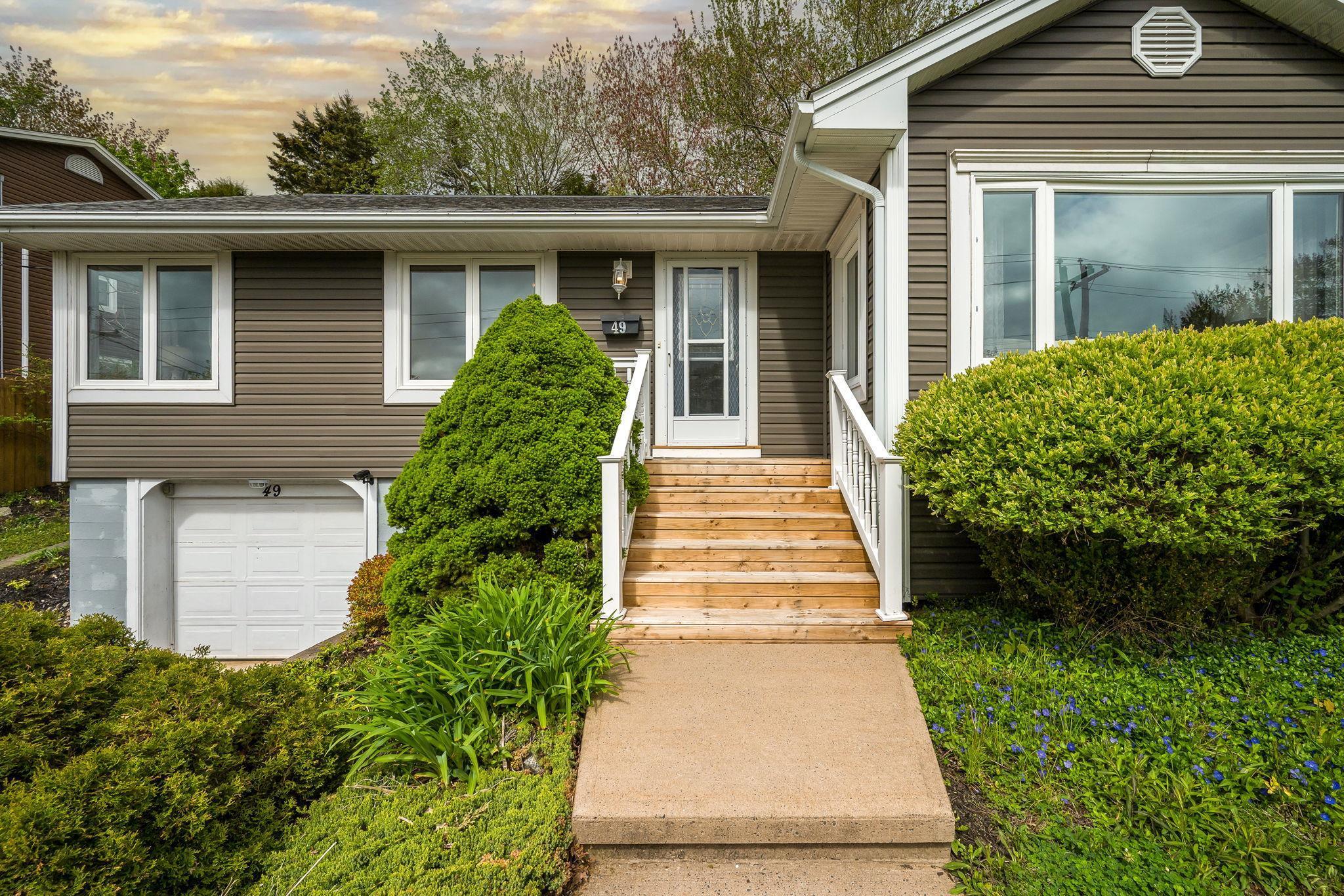 $699,000.00: 49 Donaldson Avenue, Halifax