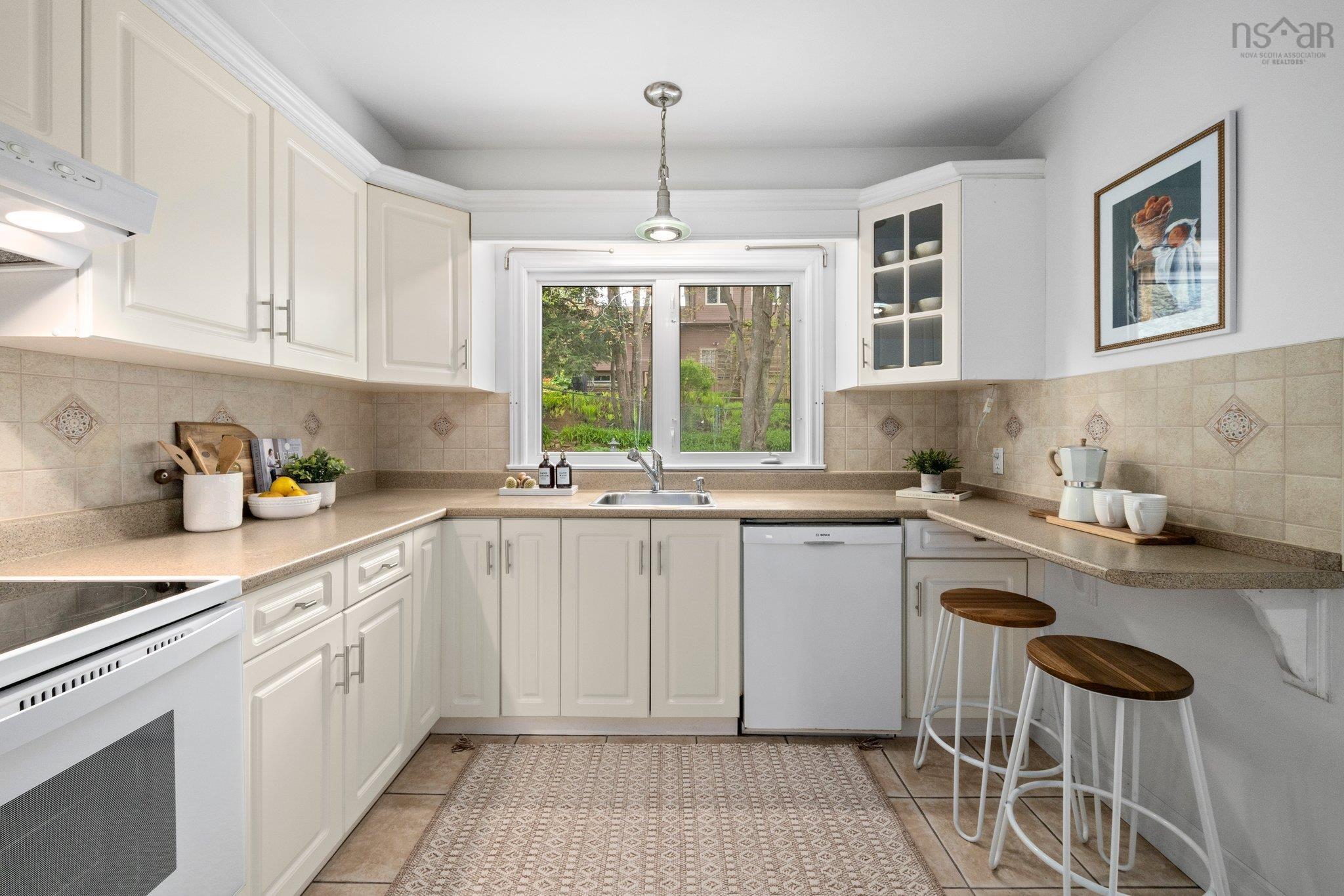 $699,000.00: 49 Donaldson Avenue, Halifax