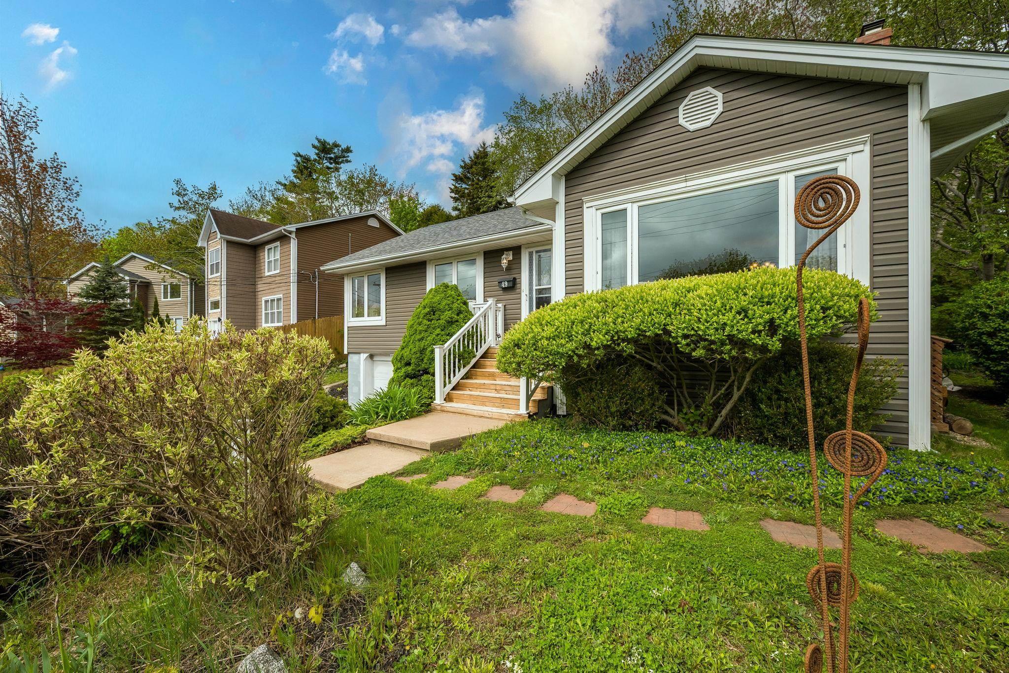 $699,000.00: 49 Donaldson Avenue, Halifax