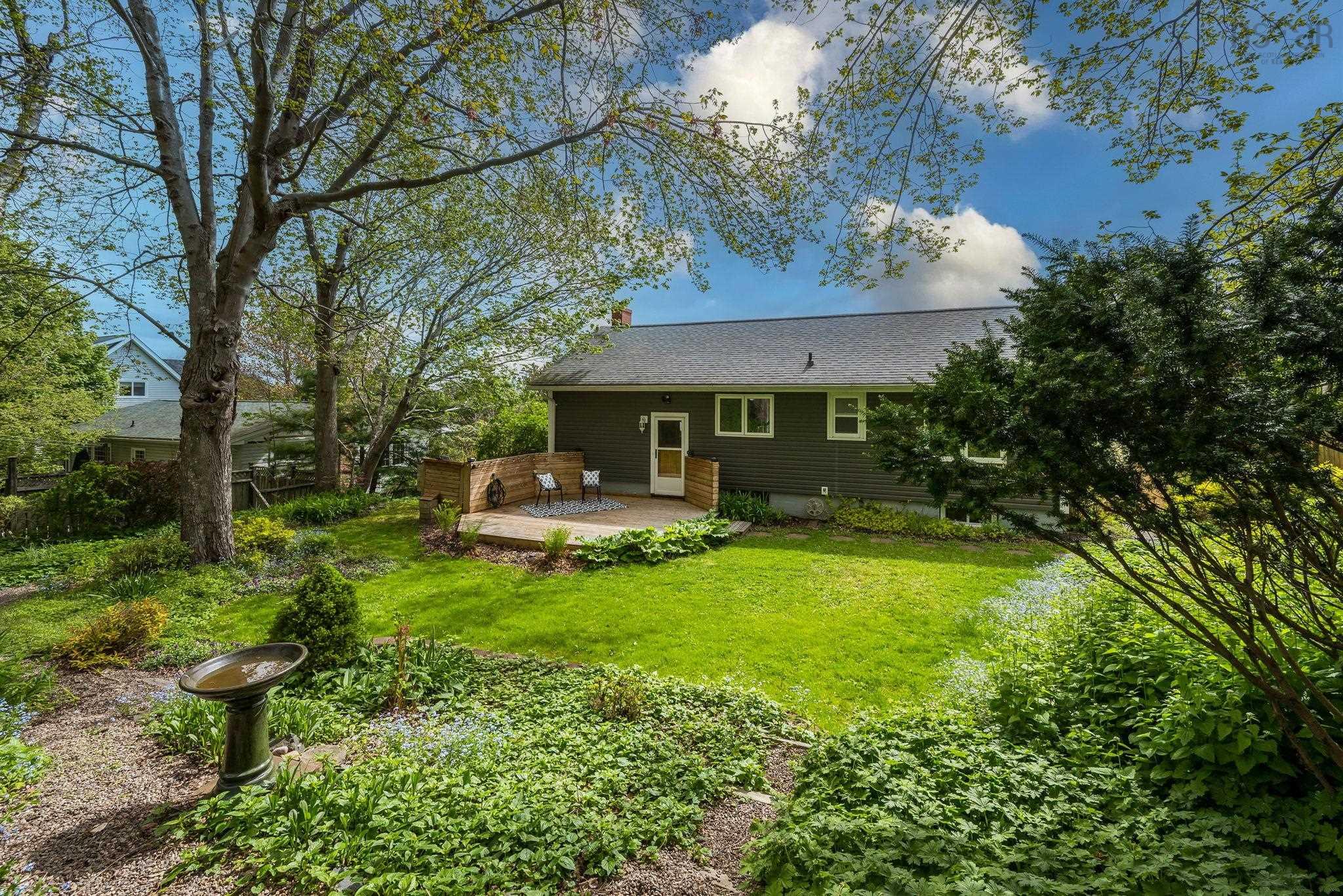 $699,000.00: 49 Donaldson Avenue, Halifax