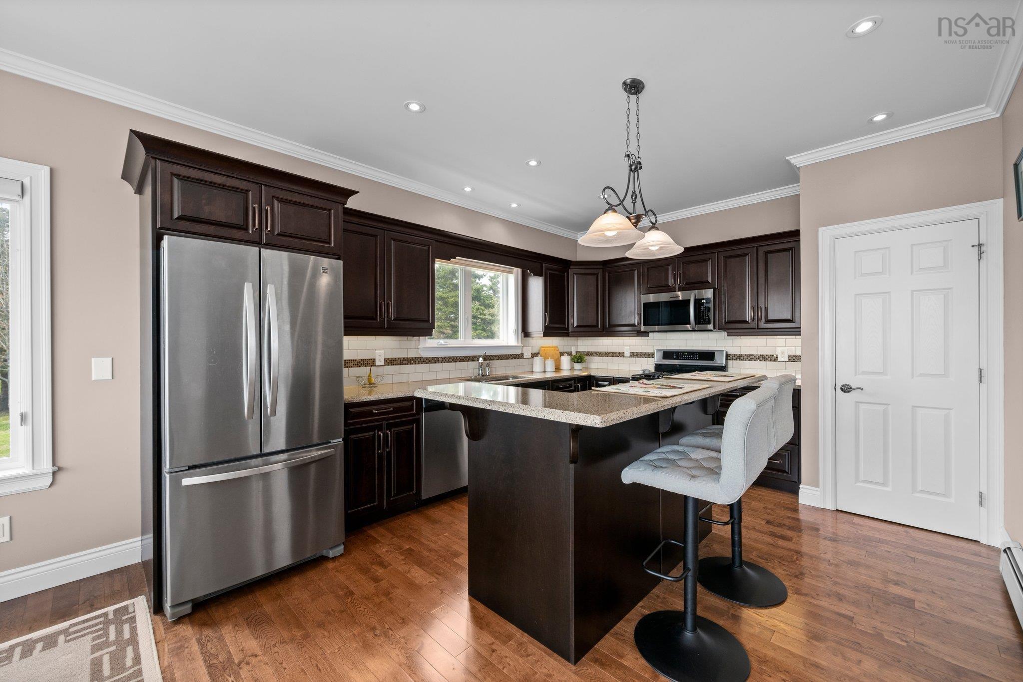 $999,000.00: 1480 Cow Bay Road, Cow Bay