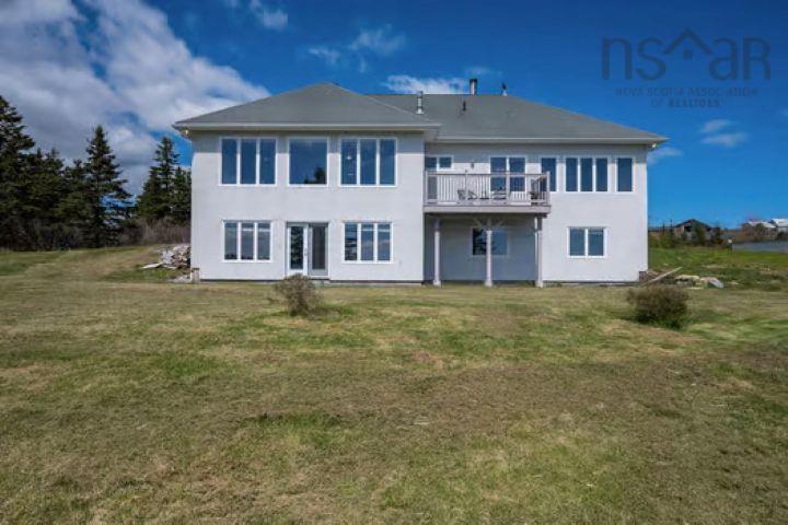 $999,000.00: 1480 Cow Bay Road, Cow Bay