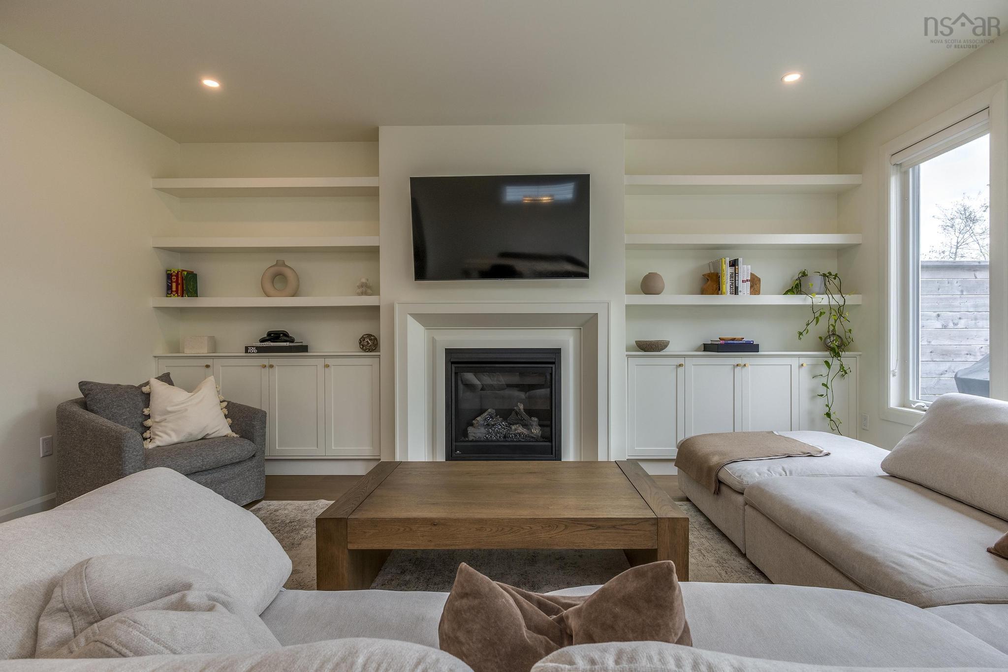 $889,900.00: 196 Fleetview Drive, Halifax