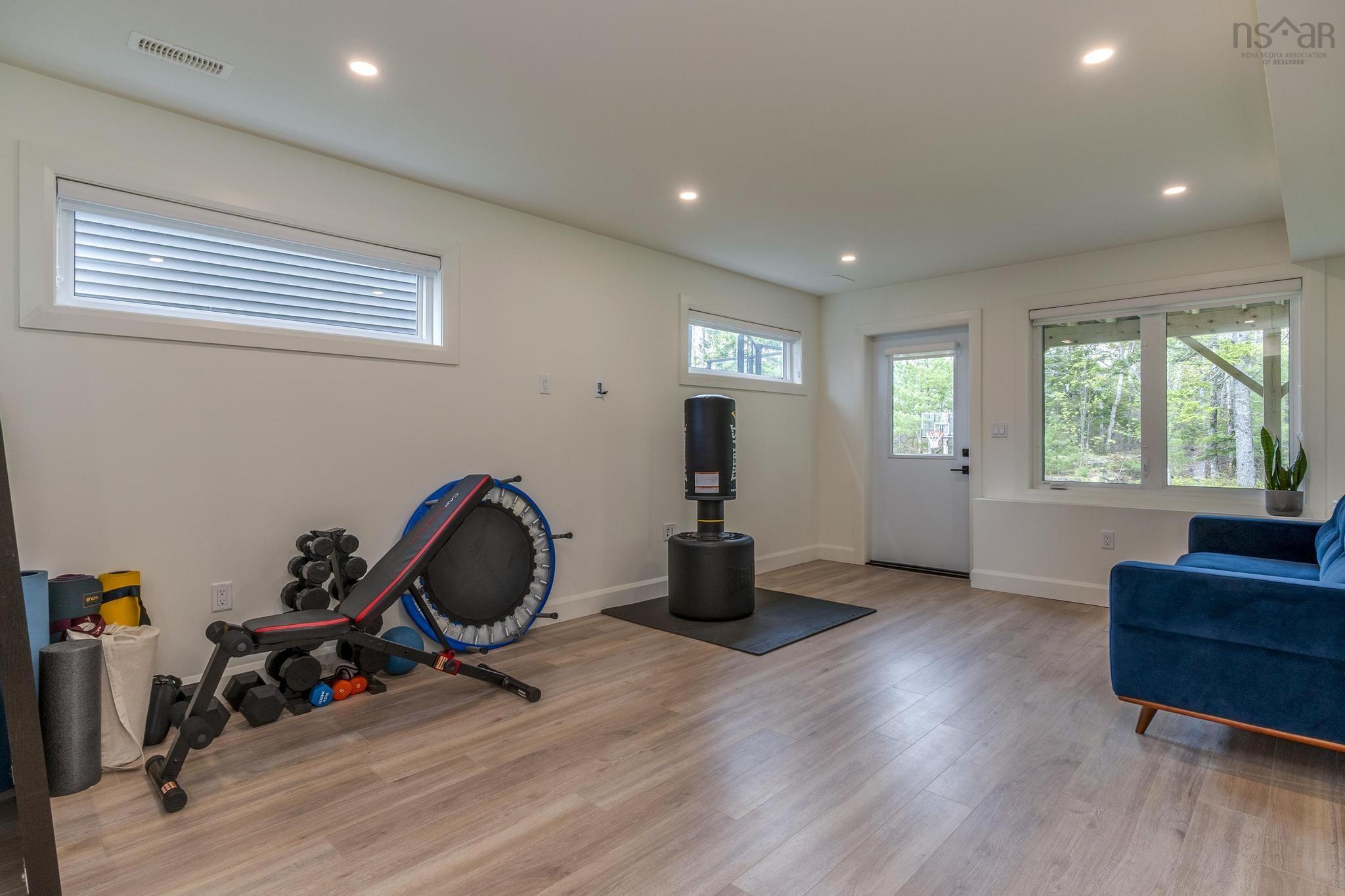 $889,900.00: 196 Fleetview Drive, Halifax