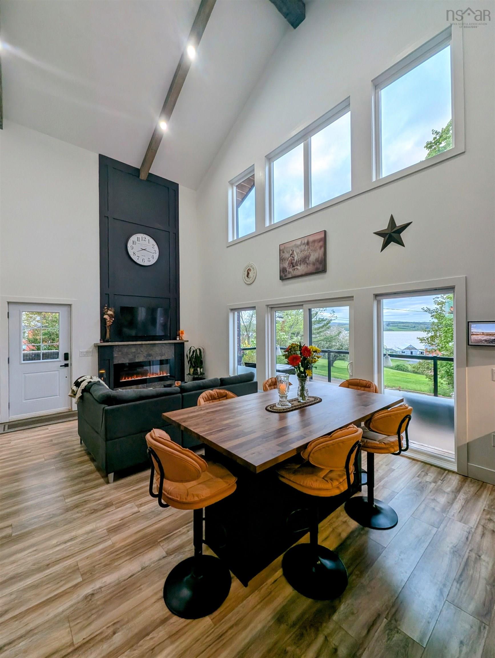 $549,900.00: 28 Chip Hill Road, Avondale