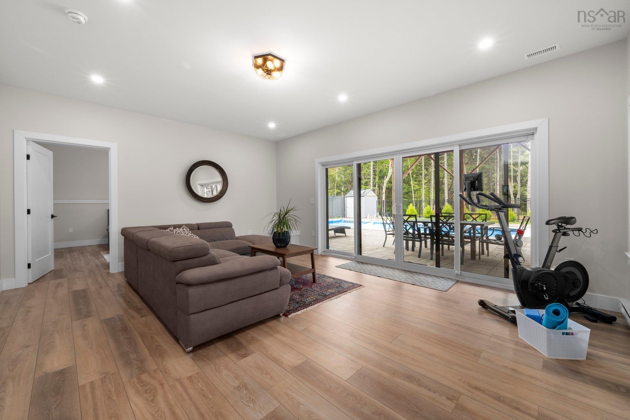 $1,780,000.00: 33 Cairnstone Lane, Bedford