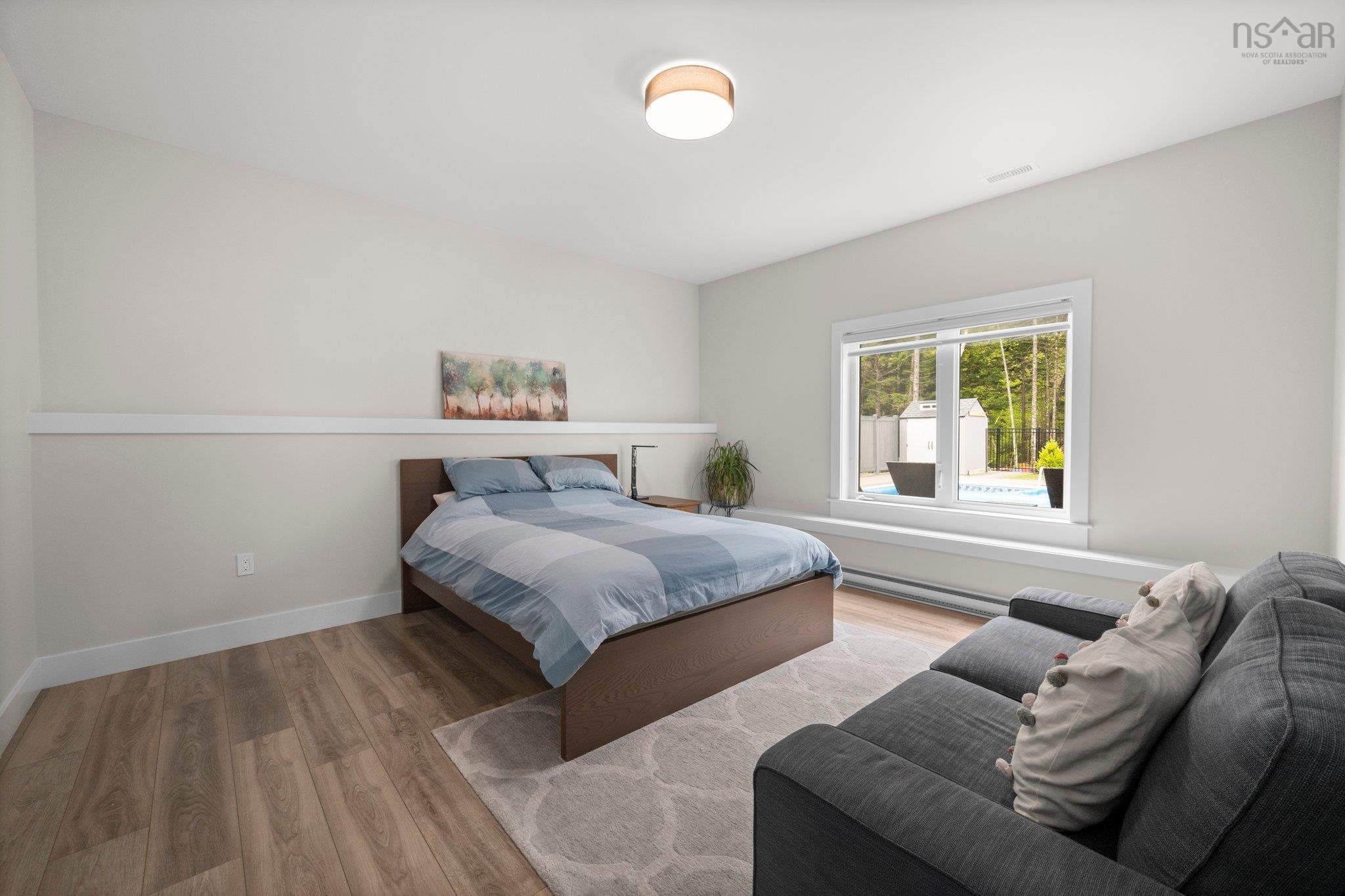 $1,780,000.00: 33 Cairnstone Lane, Bedford