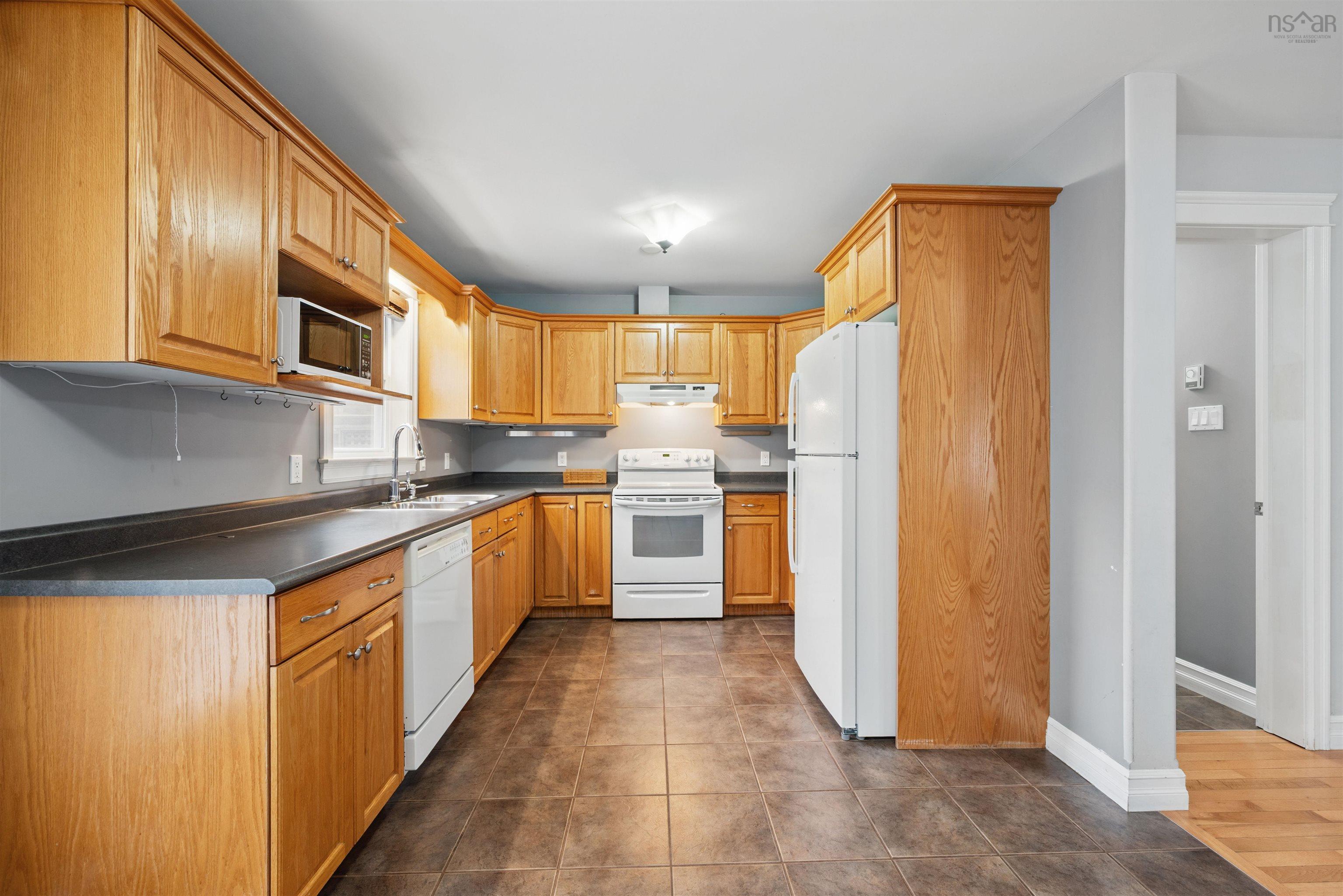 $559,000.00: 31 Sunnydale Crescent, Bedford