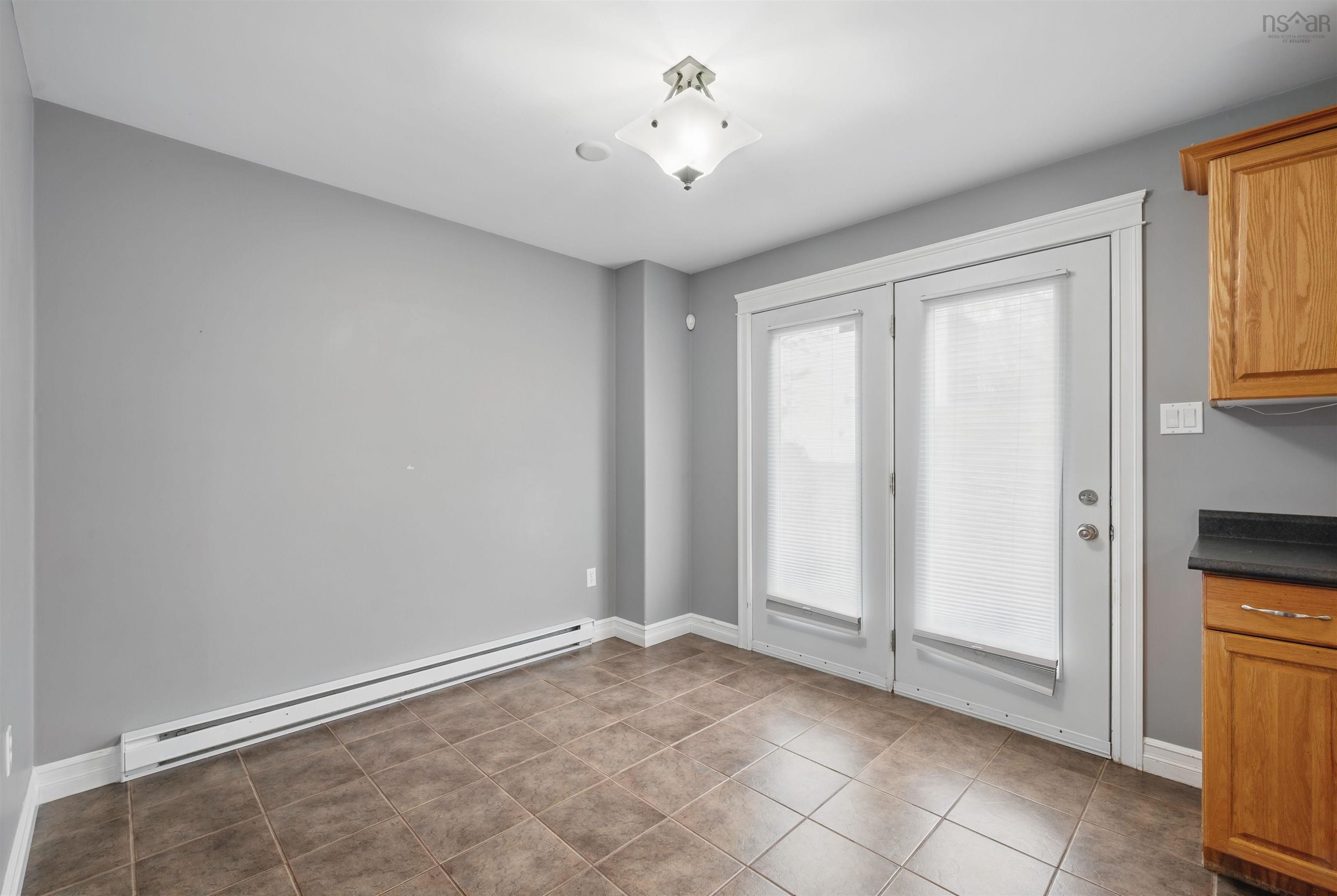 $559,000.00: 31 Sunnydale Crescent, Bedford