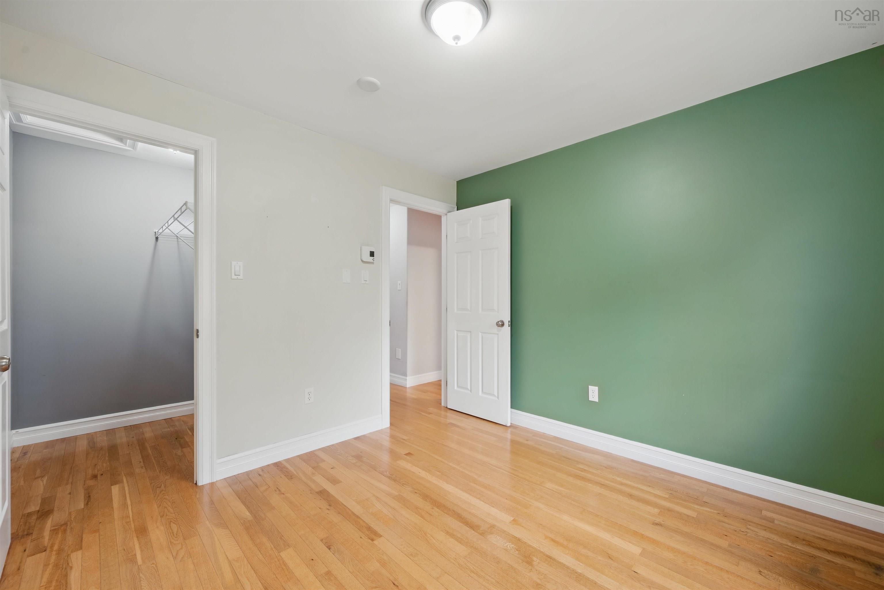 $559,000.00: 31 Sunnydale Crescent, Bedford