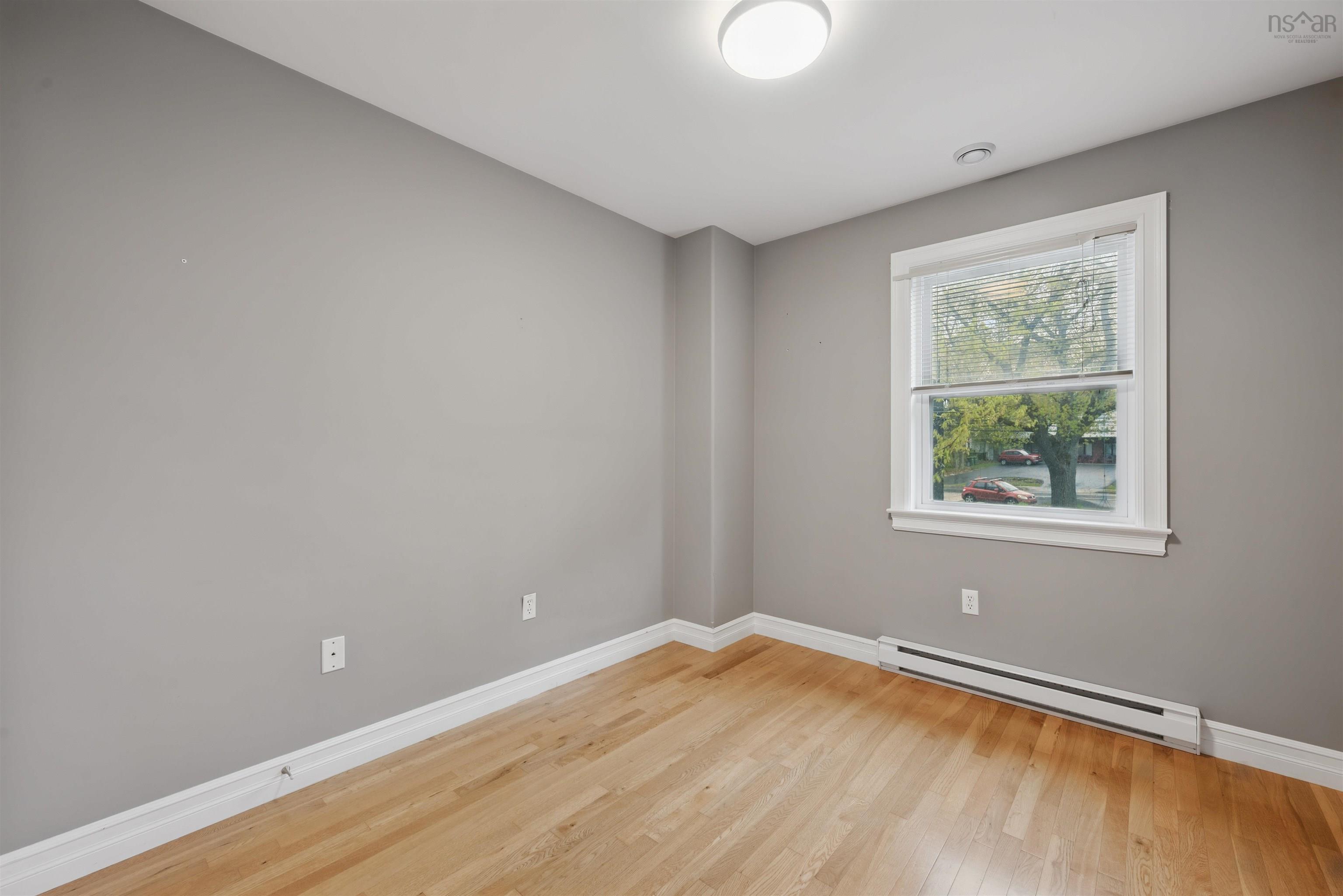 $559,000.00: 31 Sunnydale Crescent, Bedford