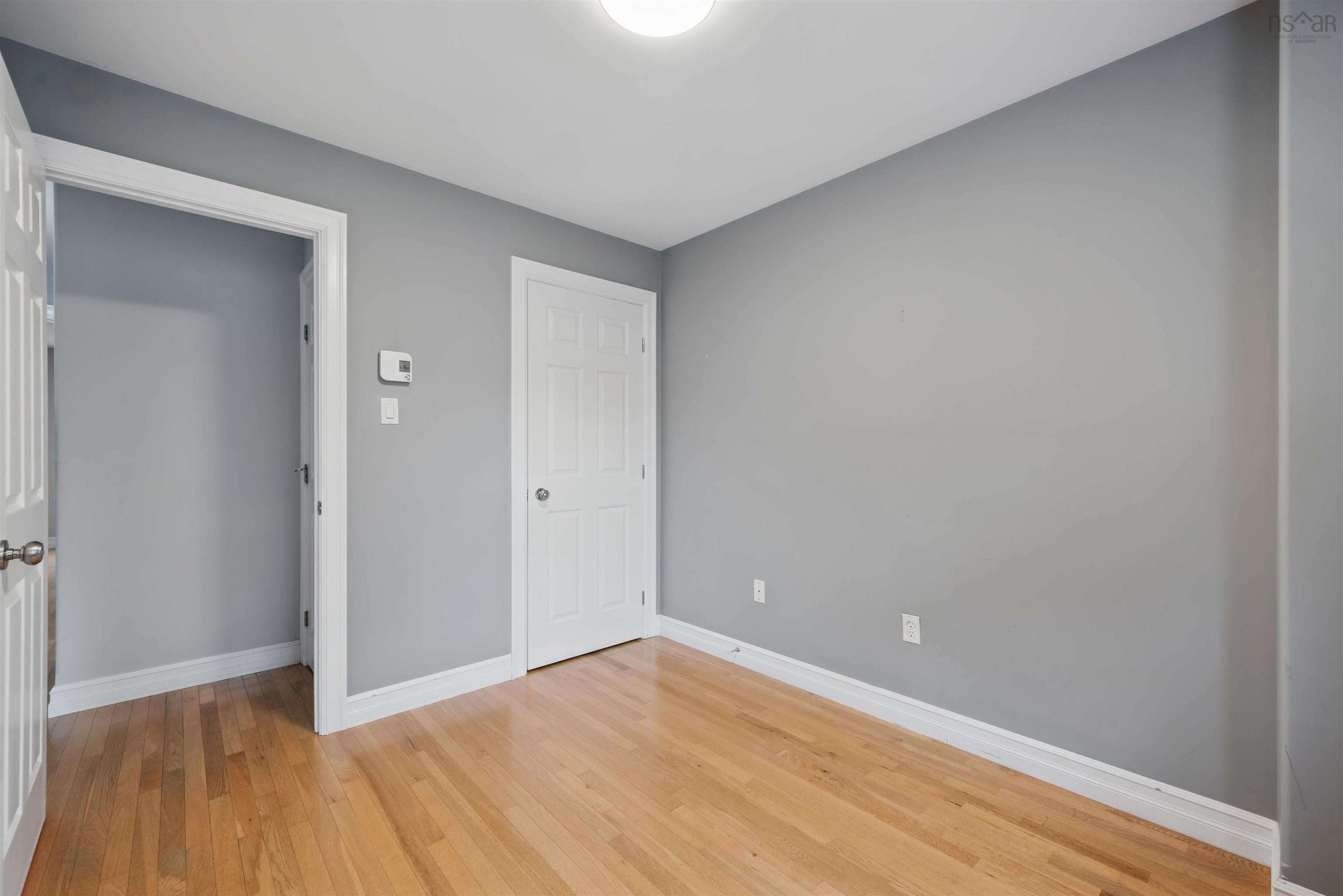 $559,000.00: 31 Sunnydale Crescent, Bedford
