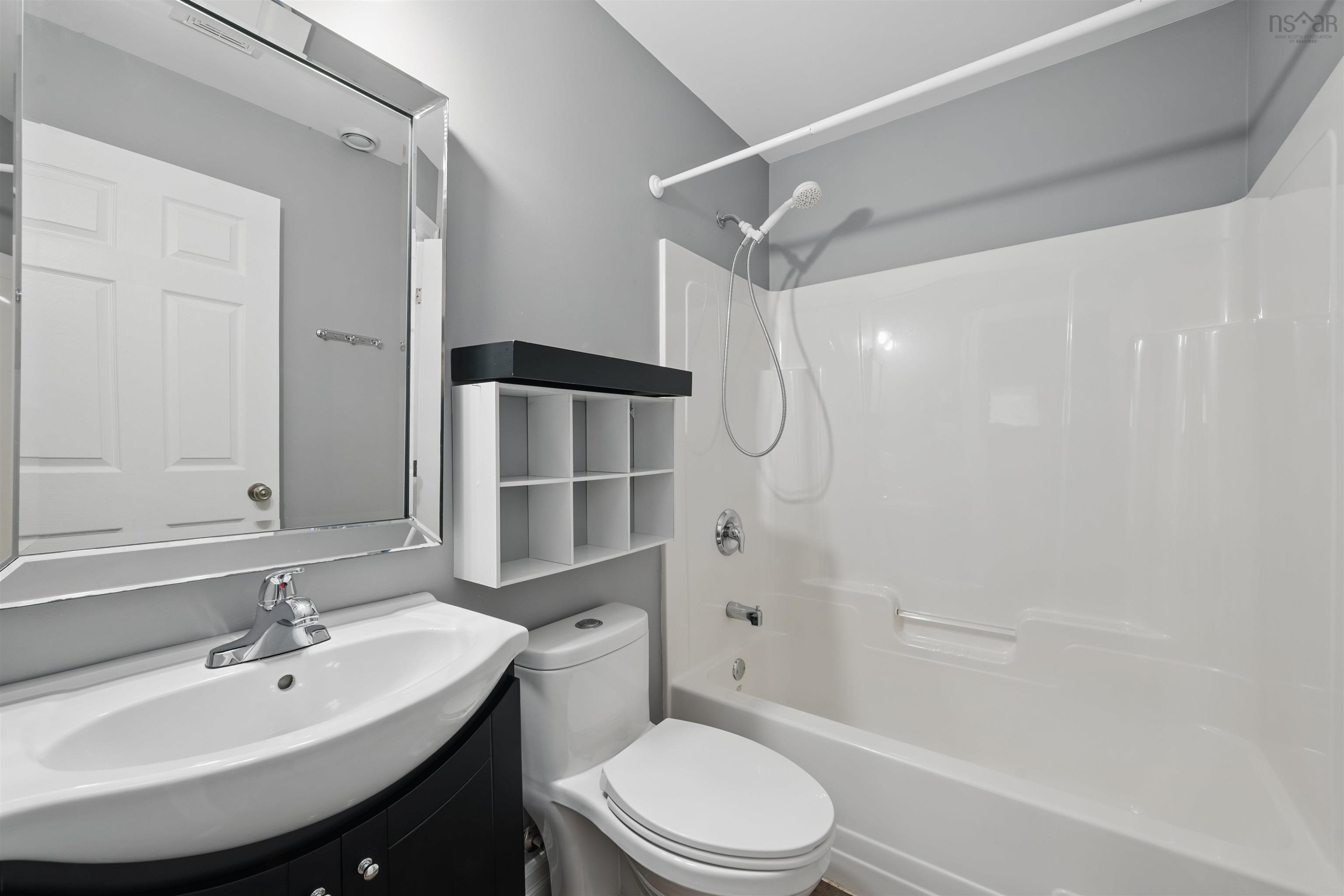 $559,000.00: 31 Sunnydale Crescent, Bedford