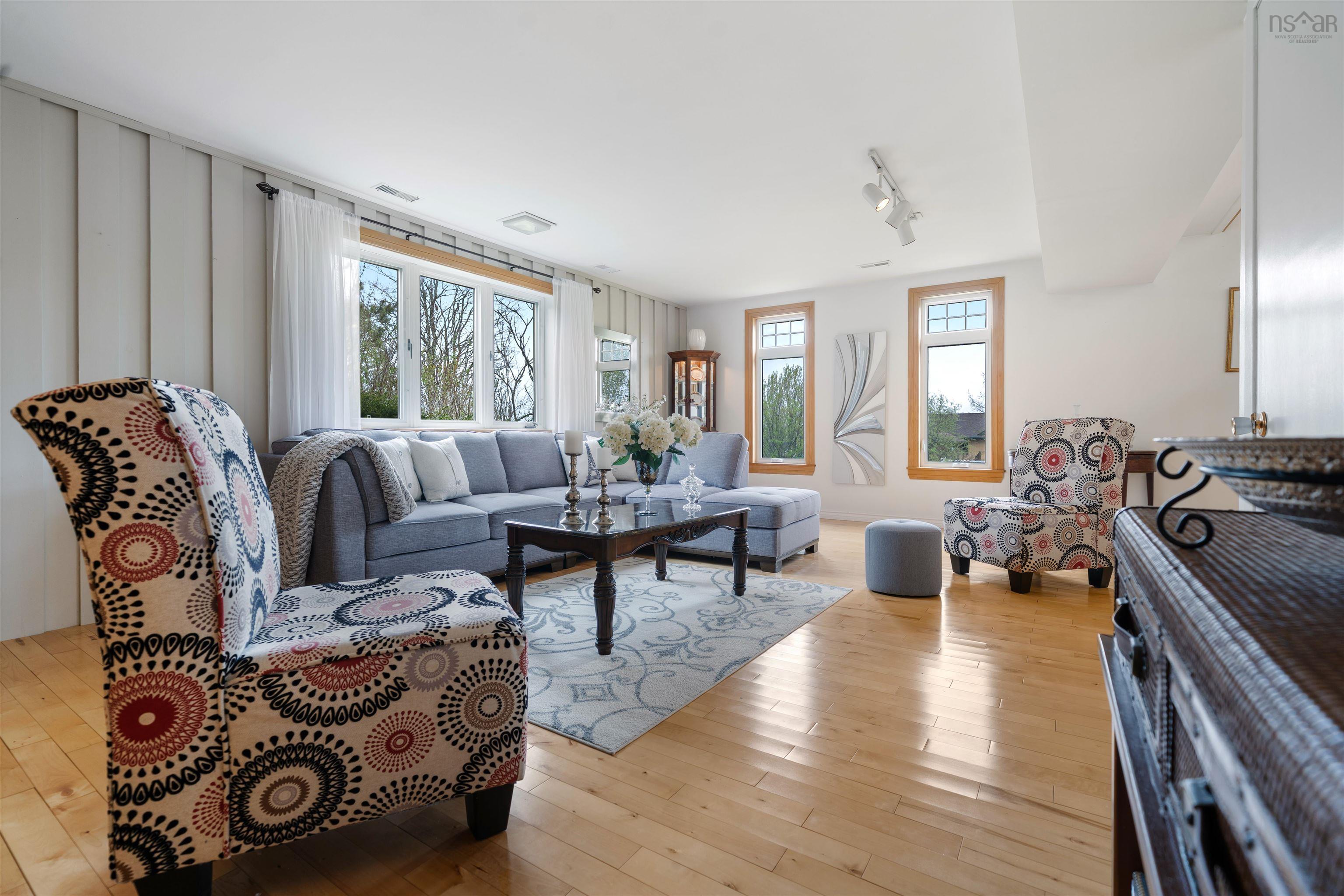 $434,900.00: 473 Highway 204, Amherst