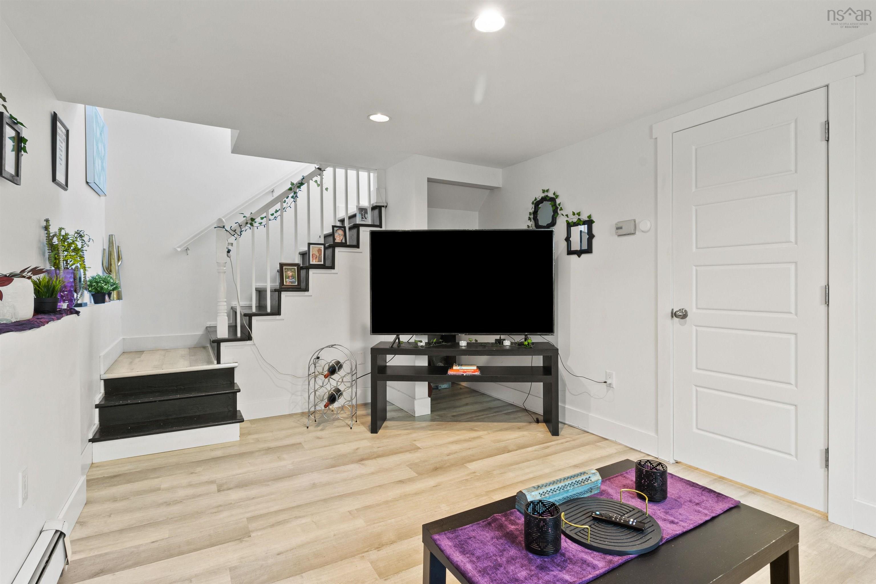 $585,000.00: 113 Rosedale Avenue, Halifax