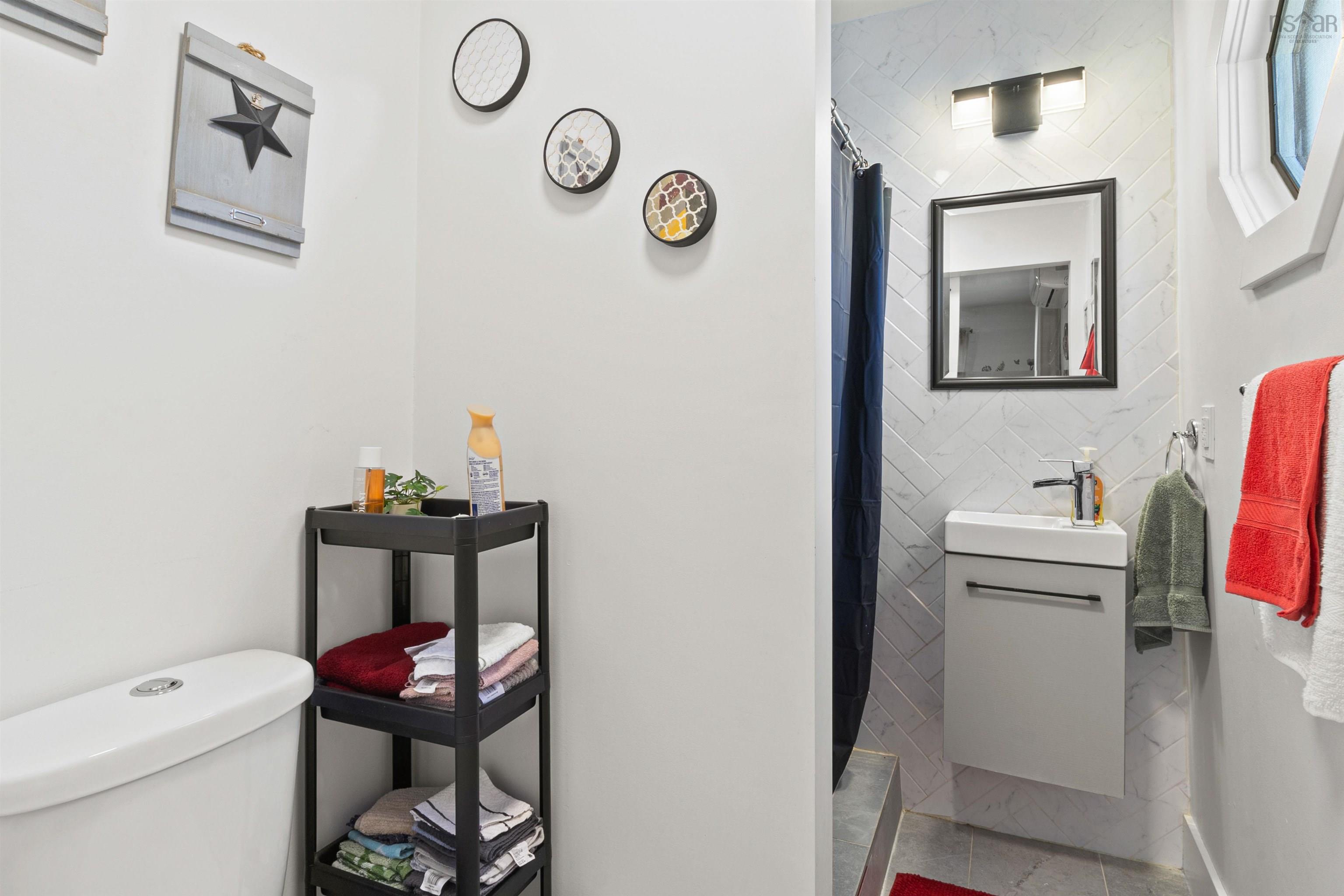 $585,000.00: 113 Rosedale Avenue, Halifax