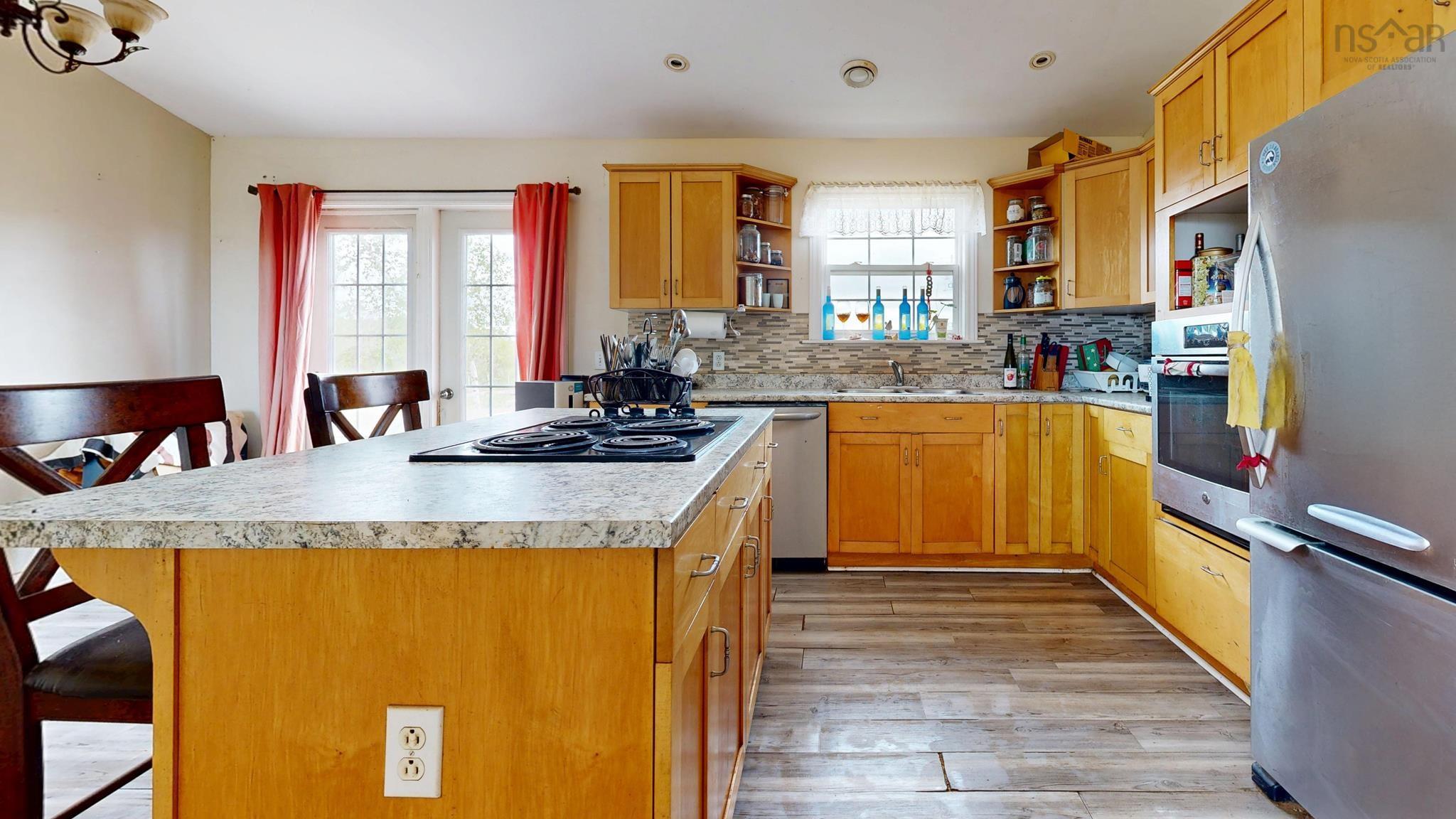 $1,080,000.00: 89 Basinview Road, Lockhartville