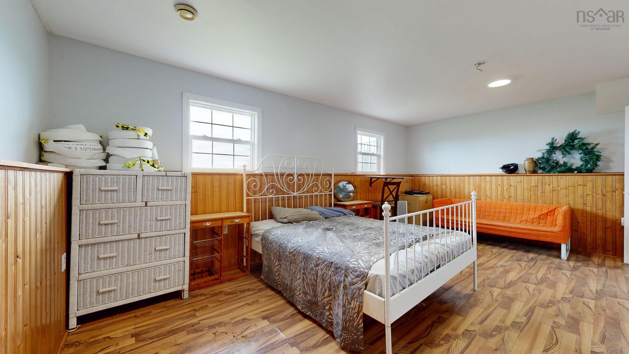 $1,080,000.00: 89 Basinview Road, Lockhartville