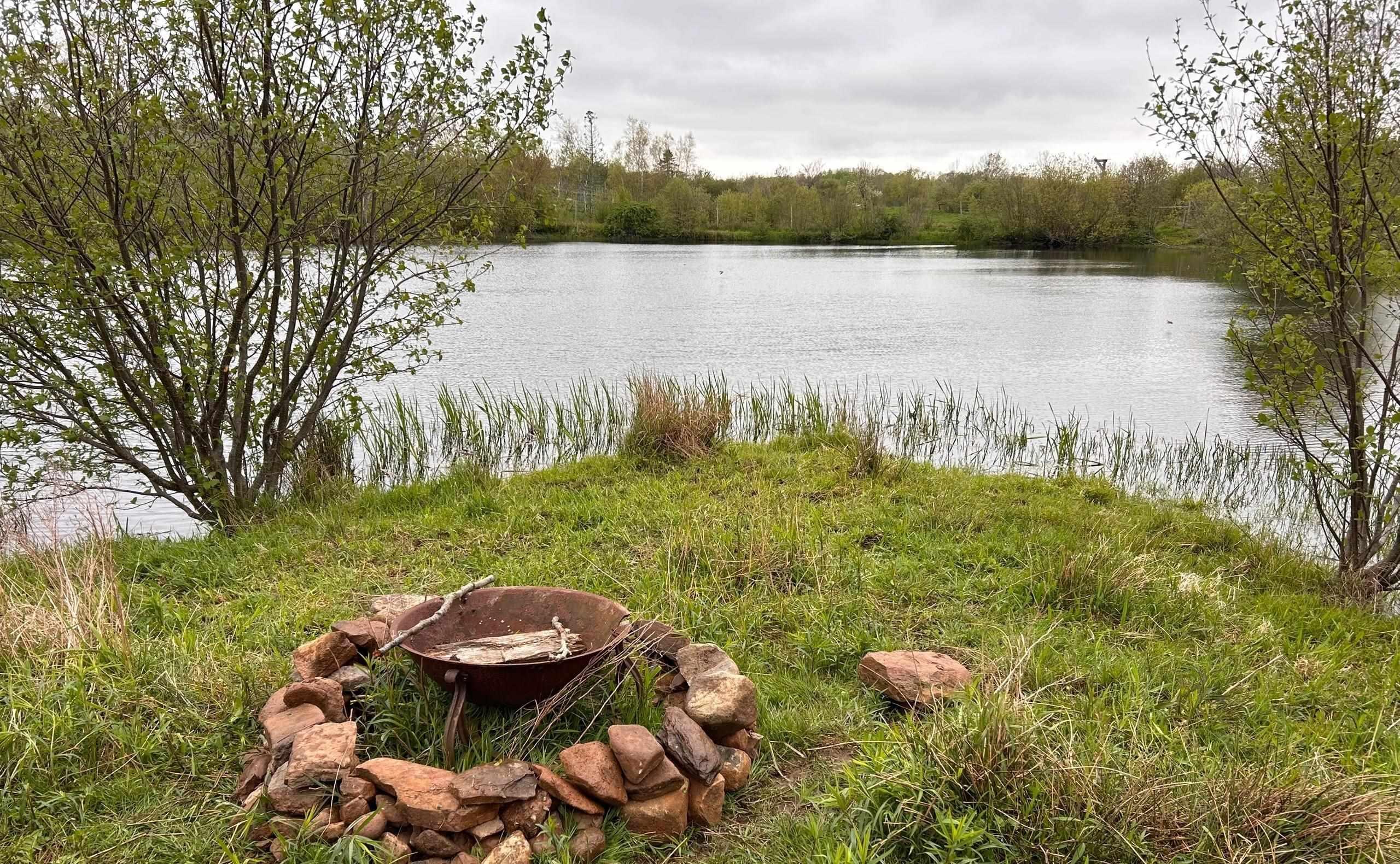 $1,080,000.00: 89 Basinview Road, Lockhartville