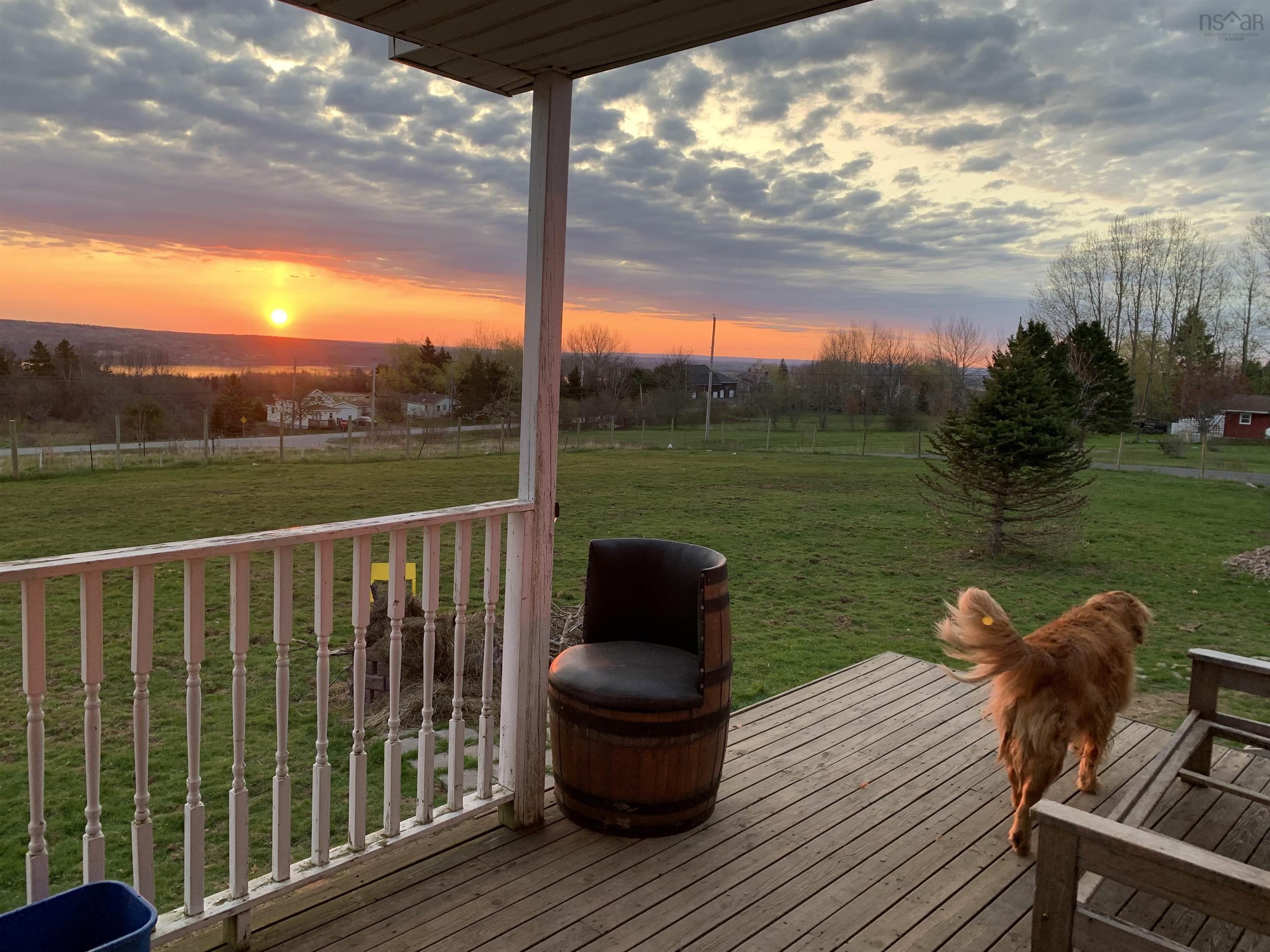 $1,080,000.00: 89 Basinview Road, Lockhartville