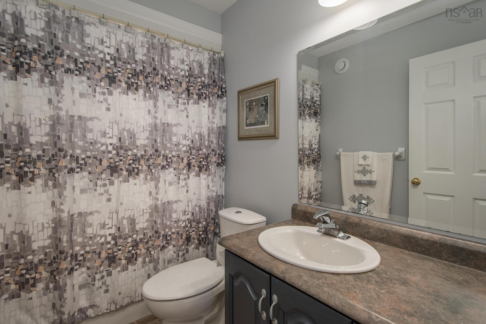 $674,900.00: 20 Pompano Court, Dartmouth