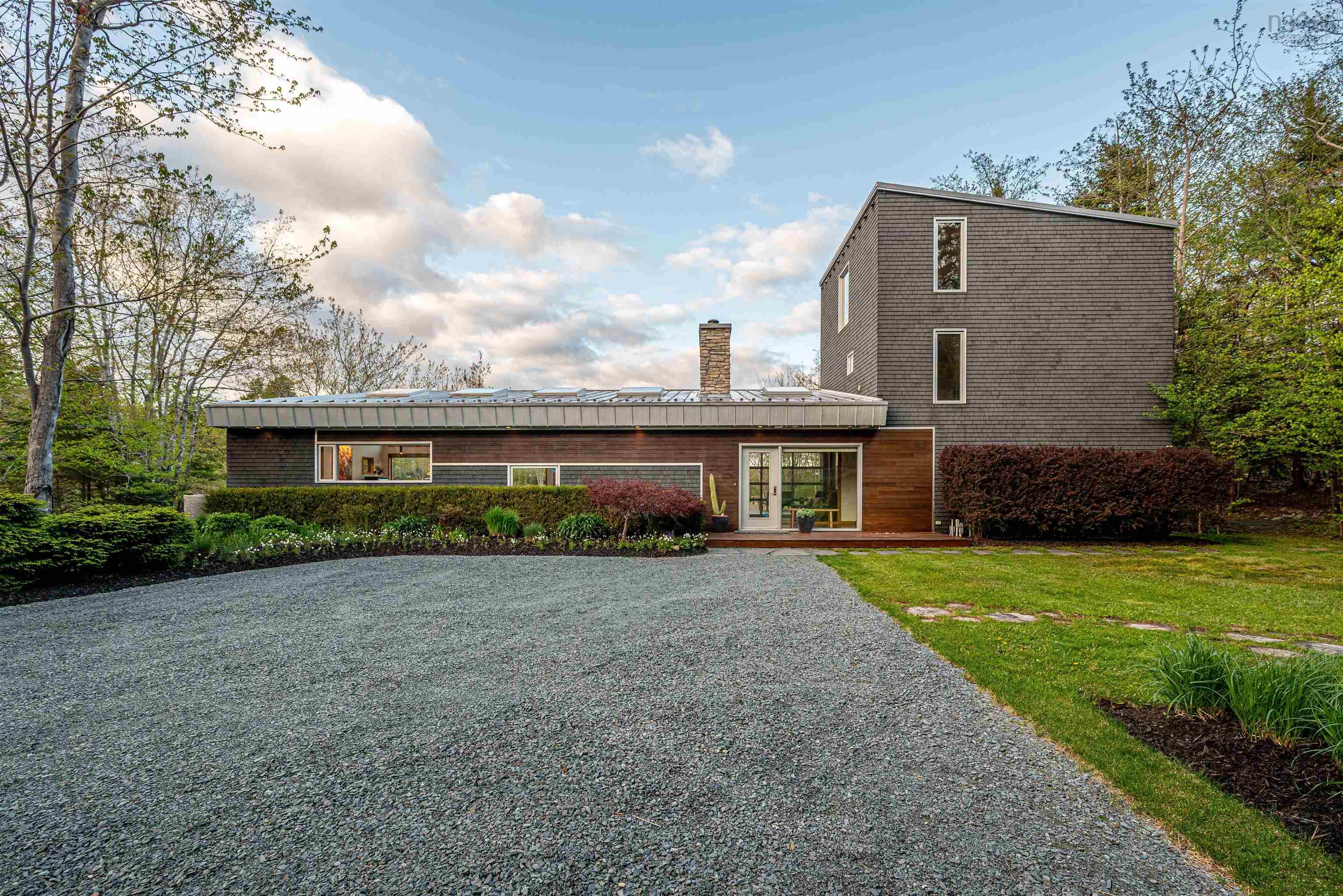 $1,145,000.00: 476 Mineville Road, Mineville
