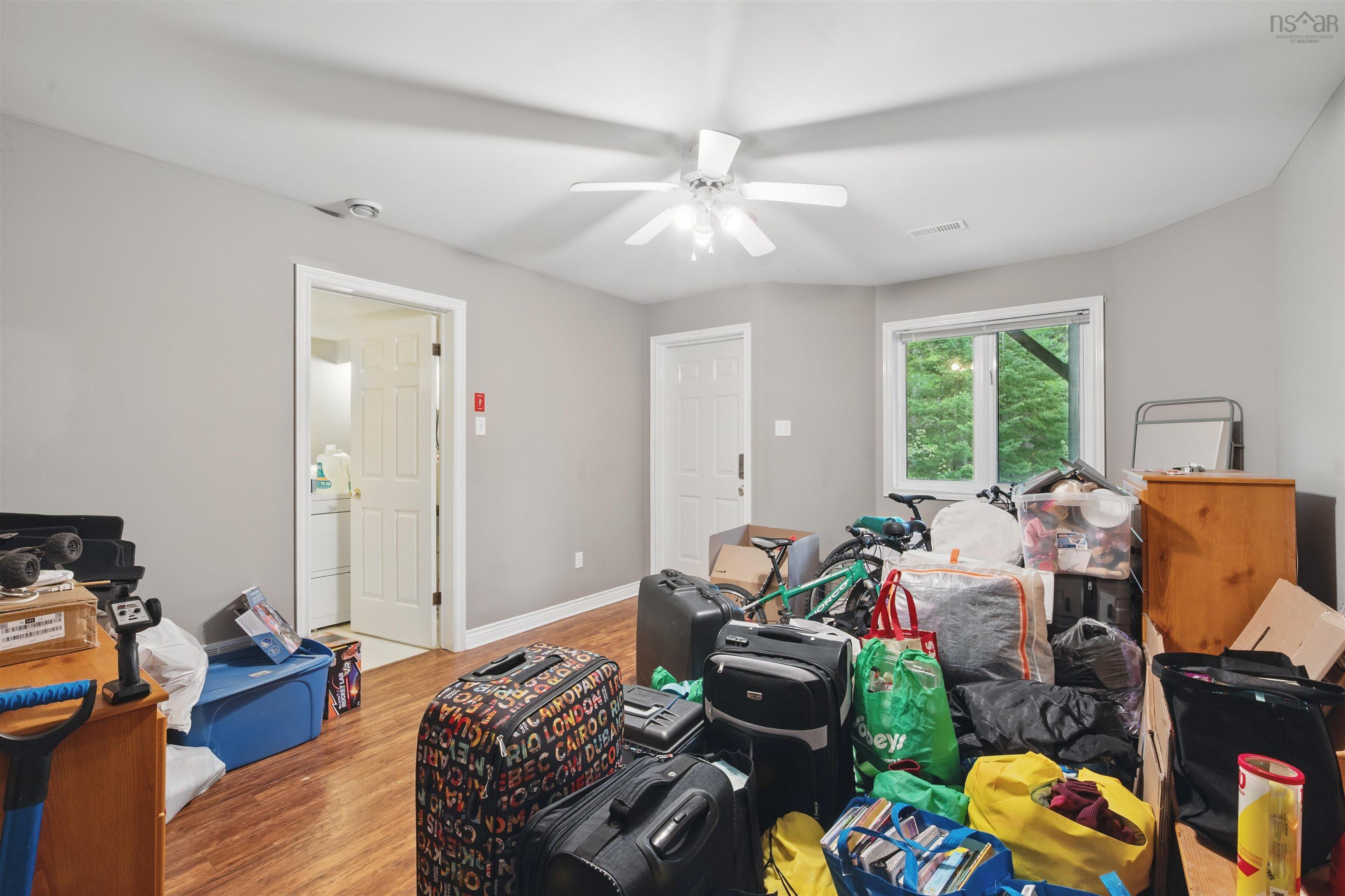$549,900.00: 25 Brookshire Court, Bedford