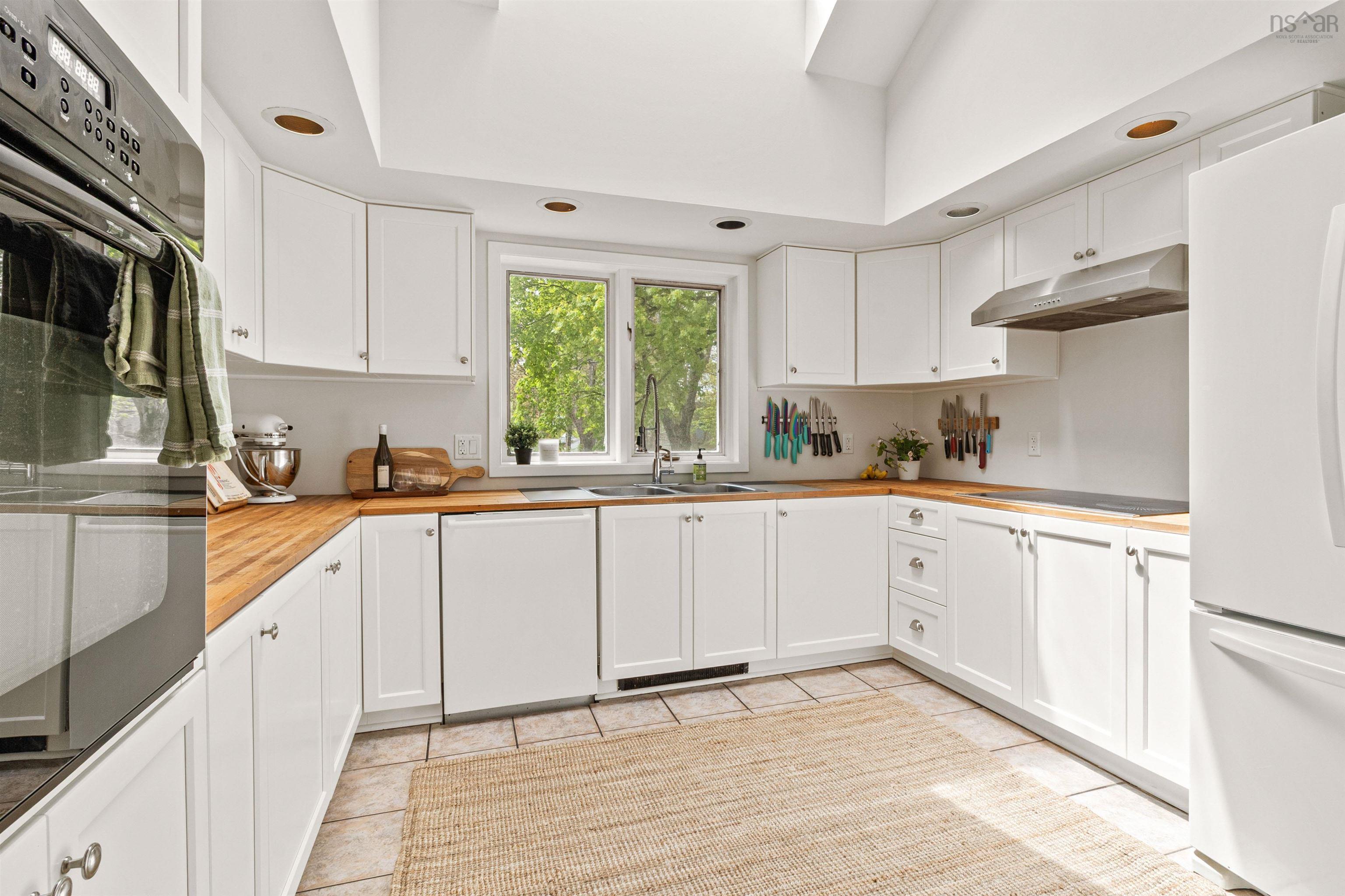 $849,900.00: 2942 Oxford Street, Halifax
